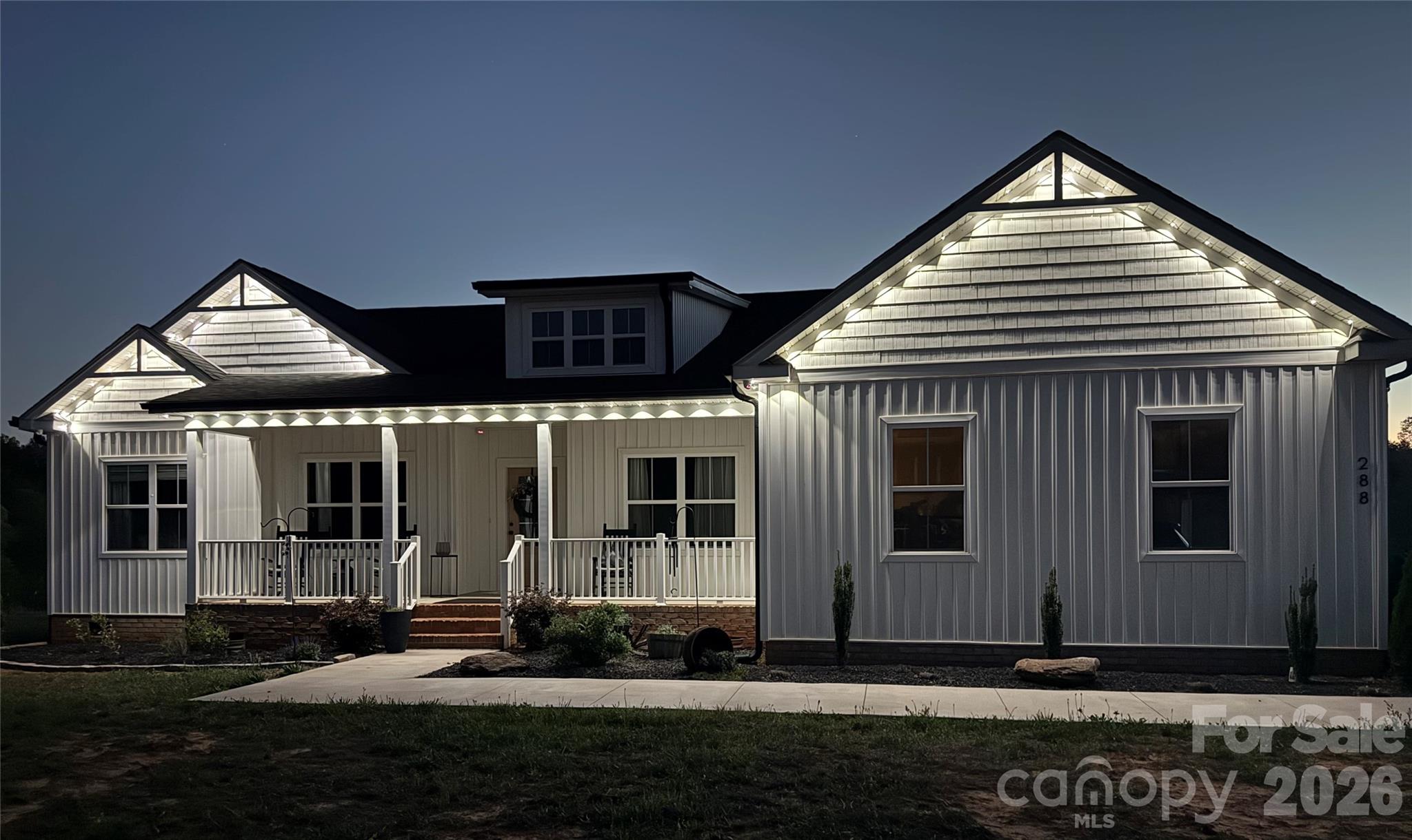 288 Maypole Court — Forest City