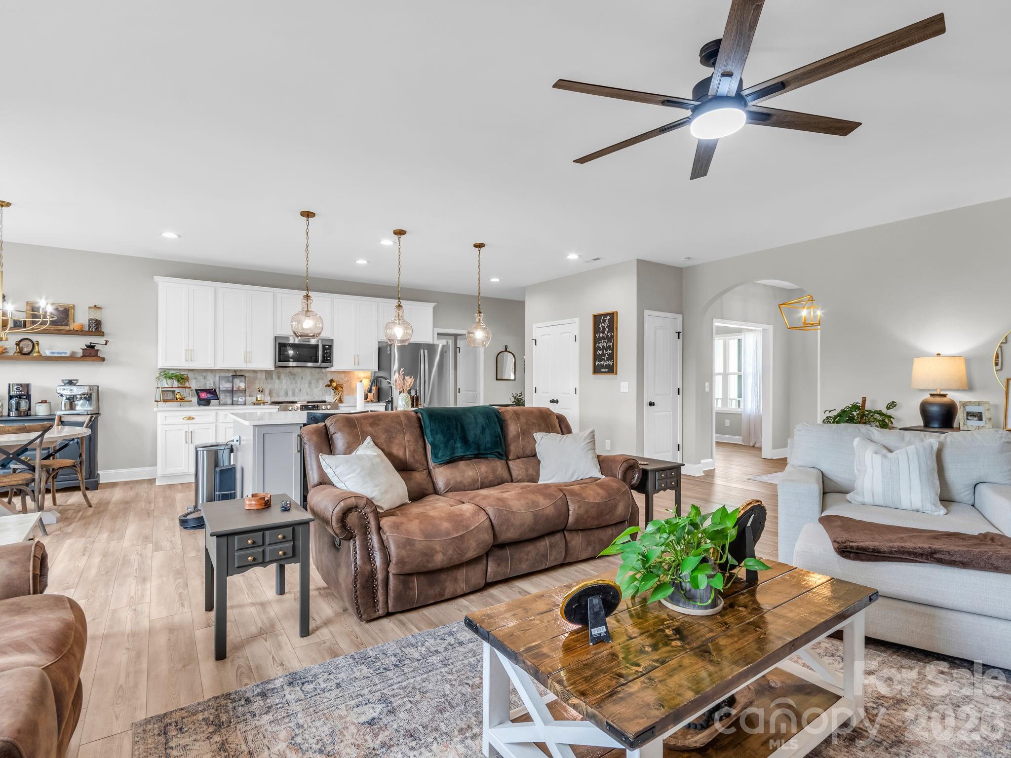 288 Maypole Court — Forest City