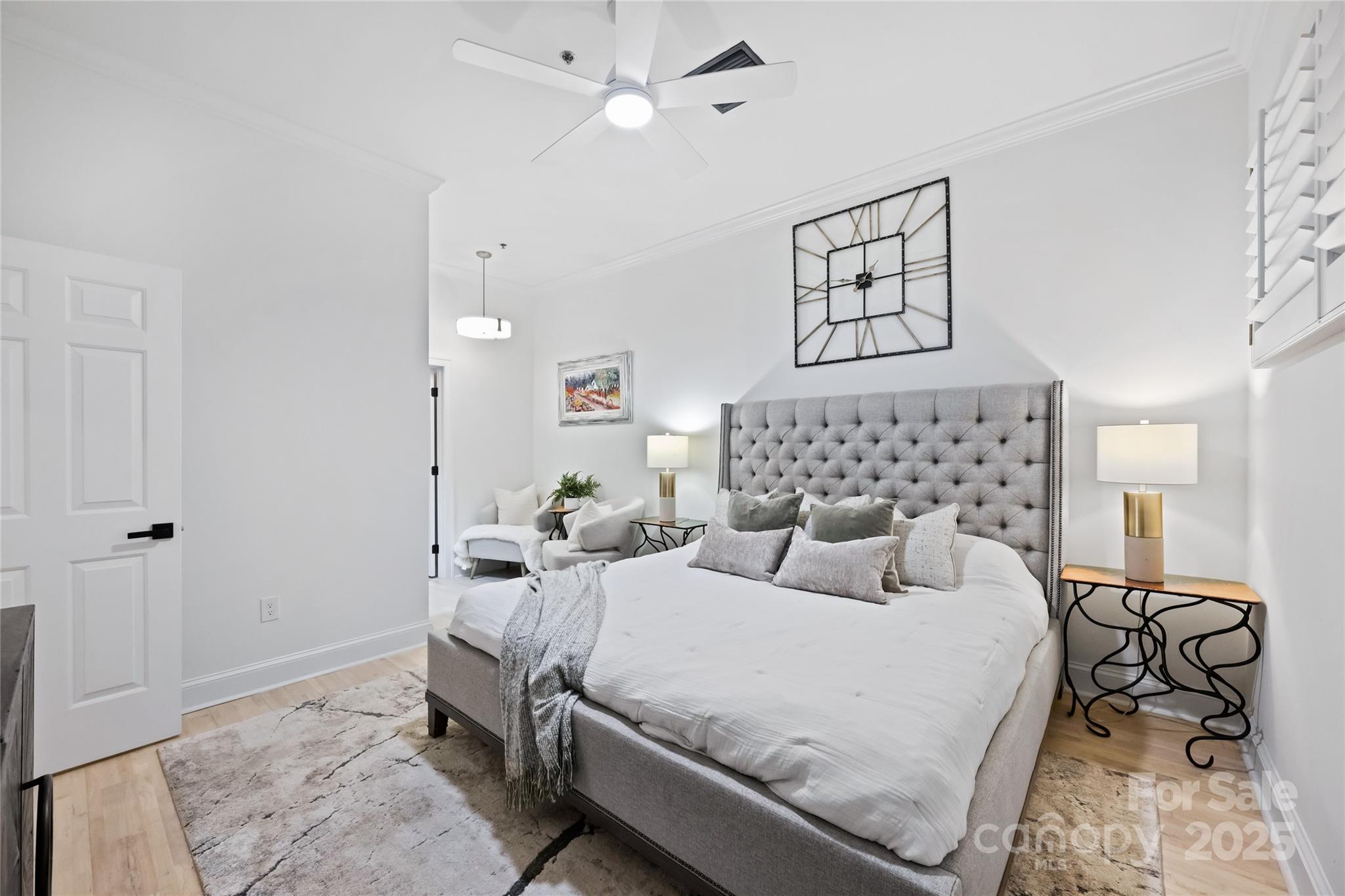 127 N Tryon Street #615 — Charlotte