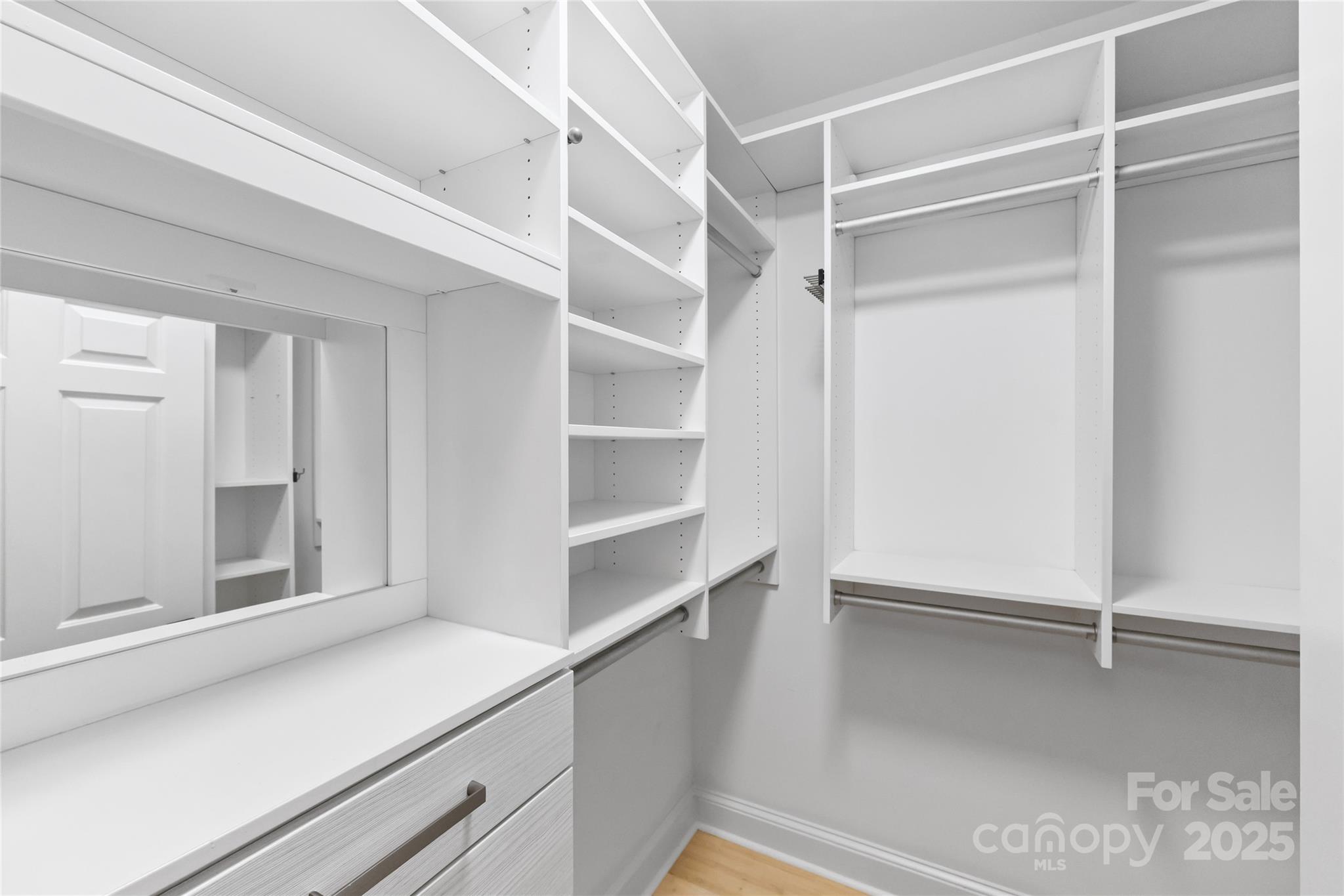 127 N Tryon Street #615 — Charlotte