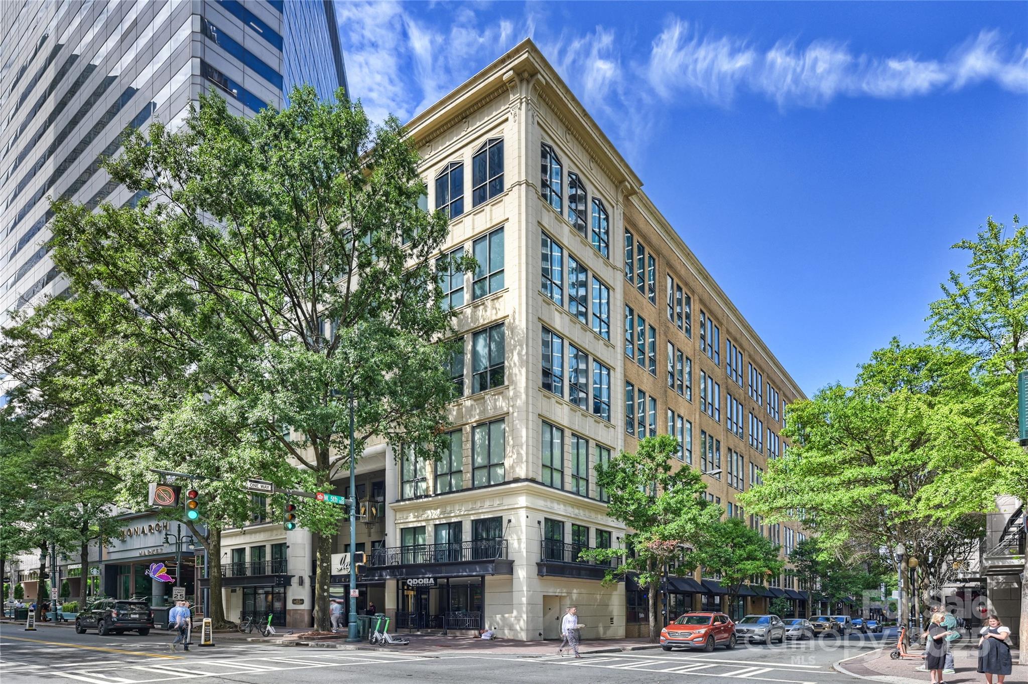 127 N Tryon Street #615 — Charlotte