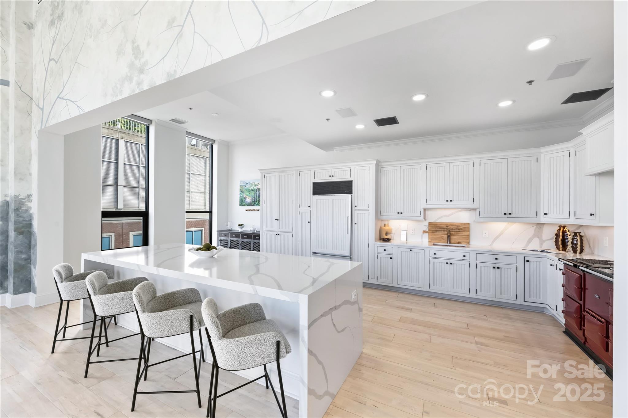 127 N Tryon Street #615 — Charlotte