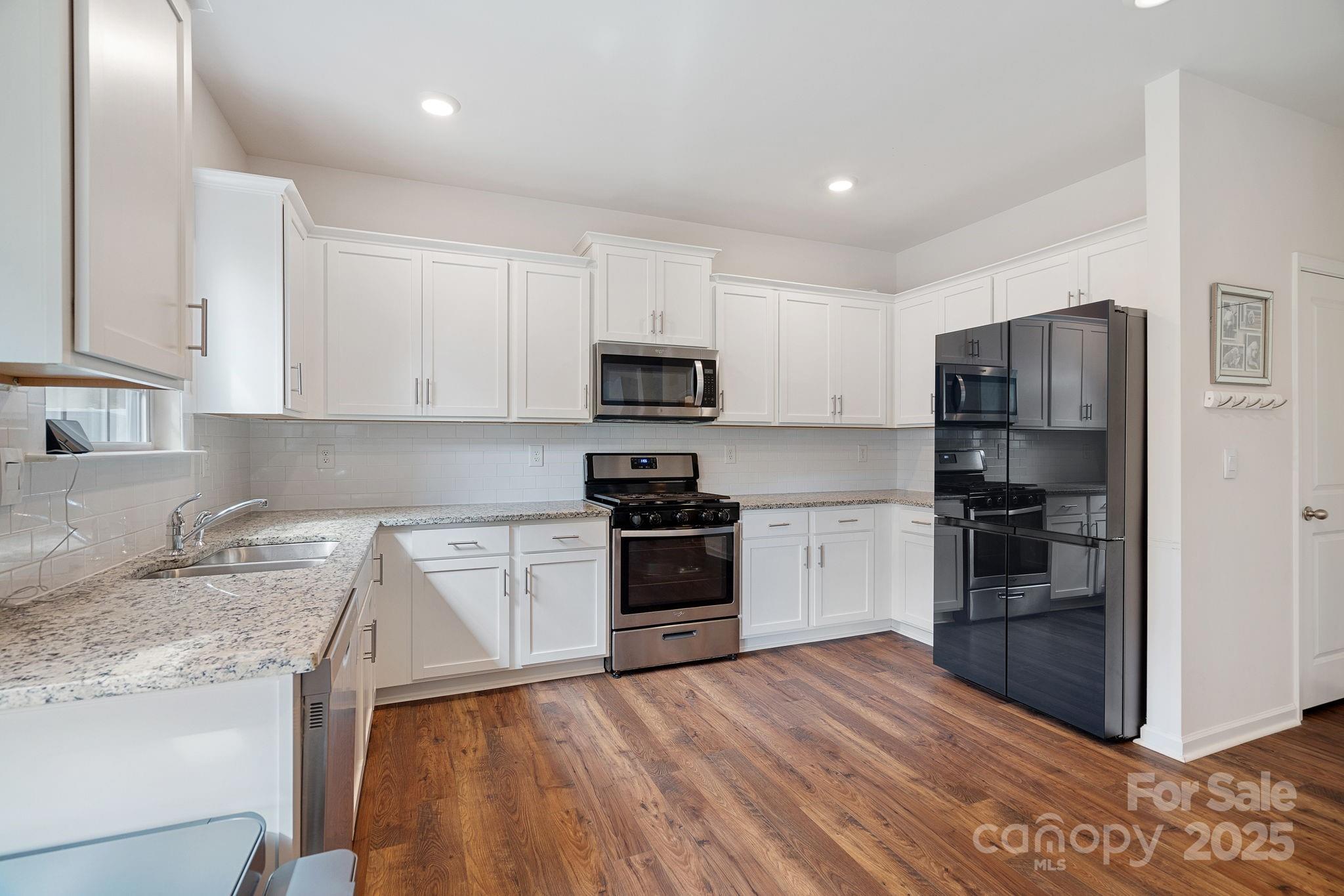 136 Sequoia Forest Drive — Mooresville