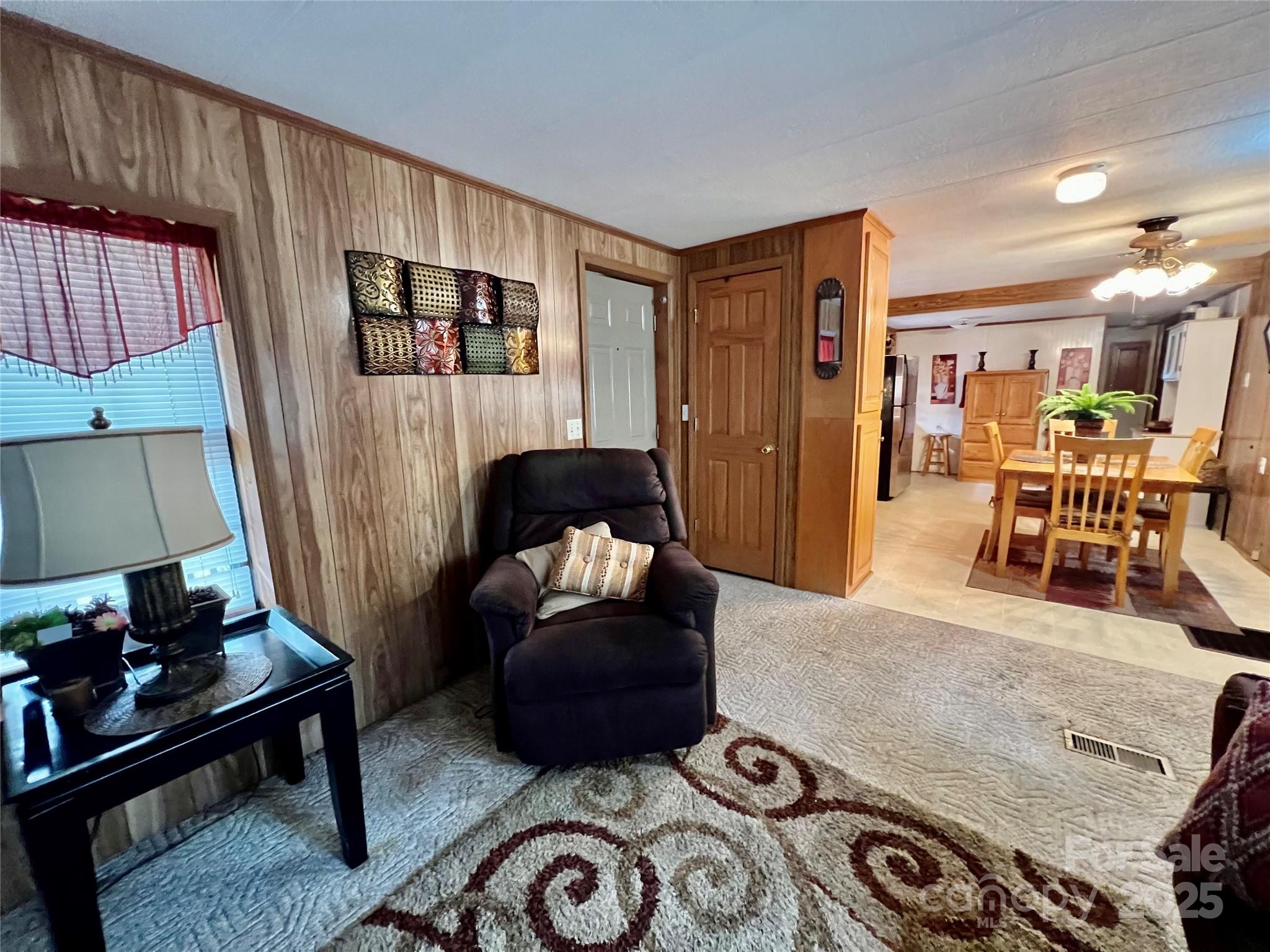 572 Mosteller Drive — Lancaster
