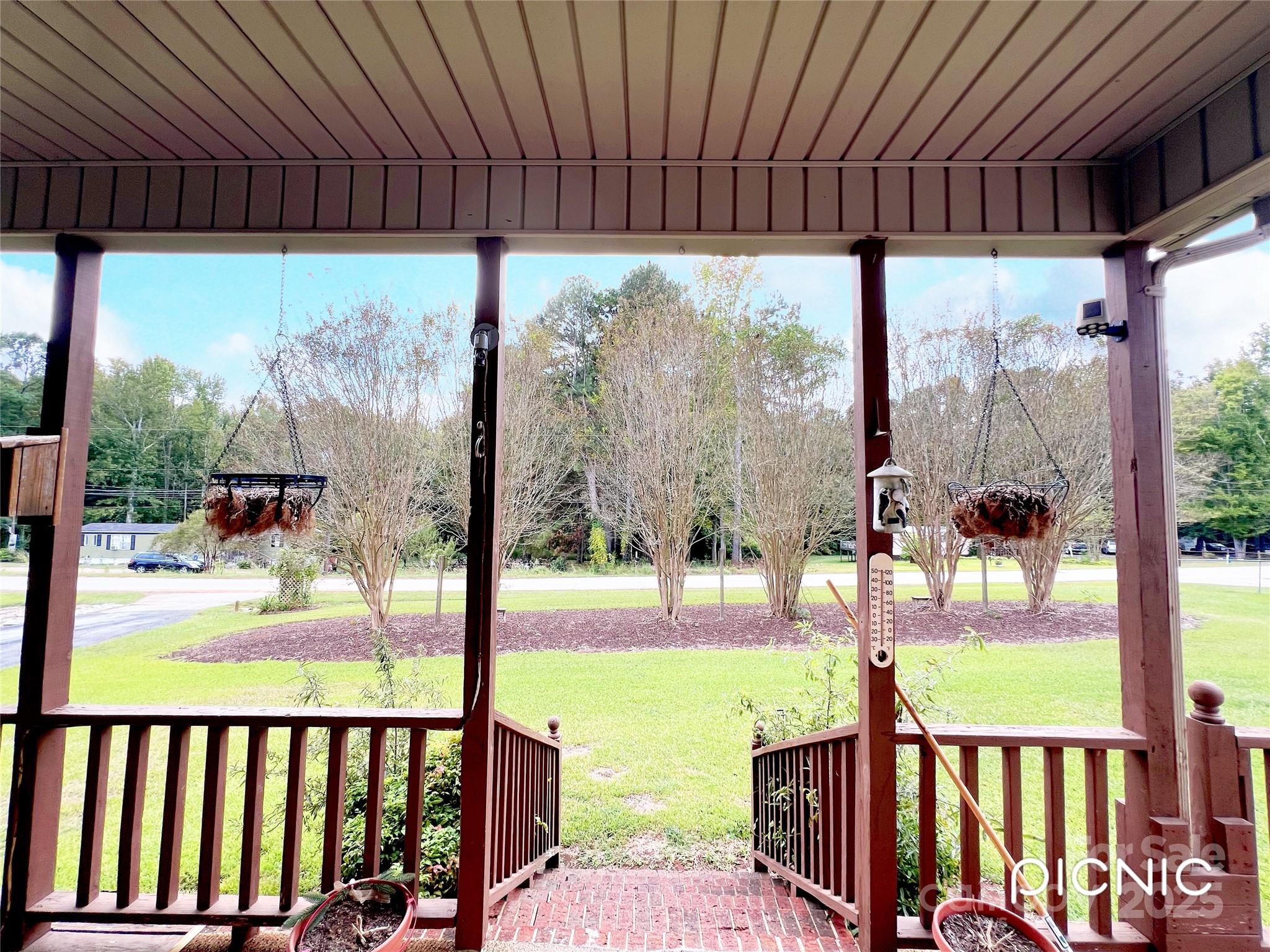 572 Mosteller Drive — Lancaster