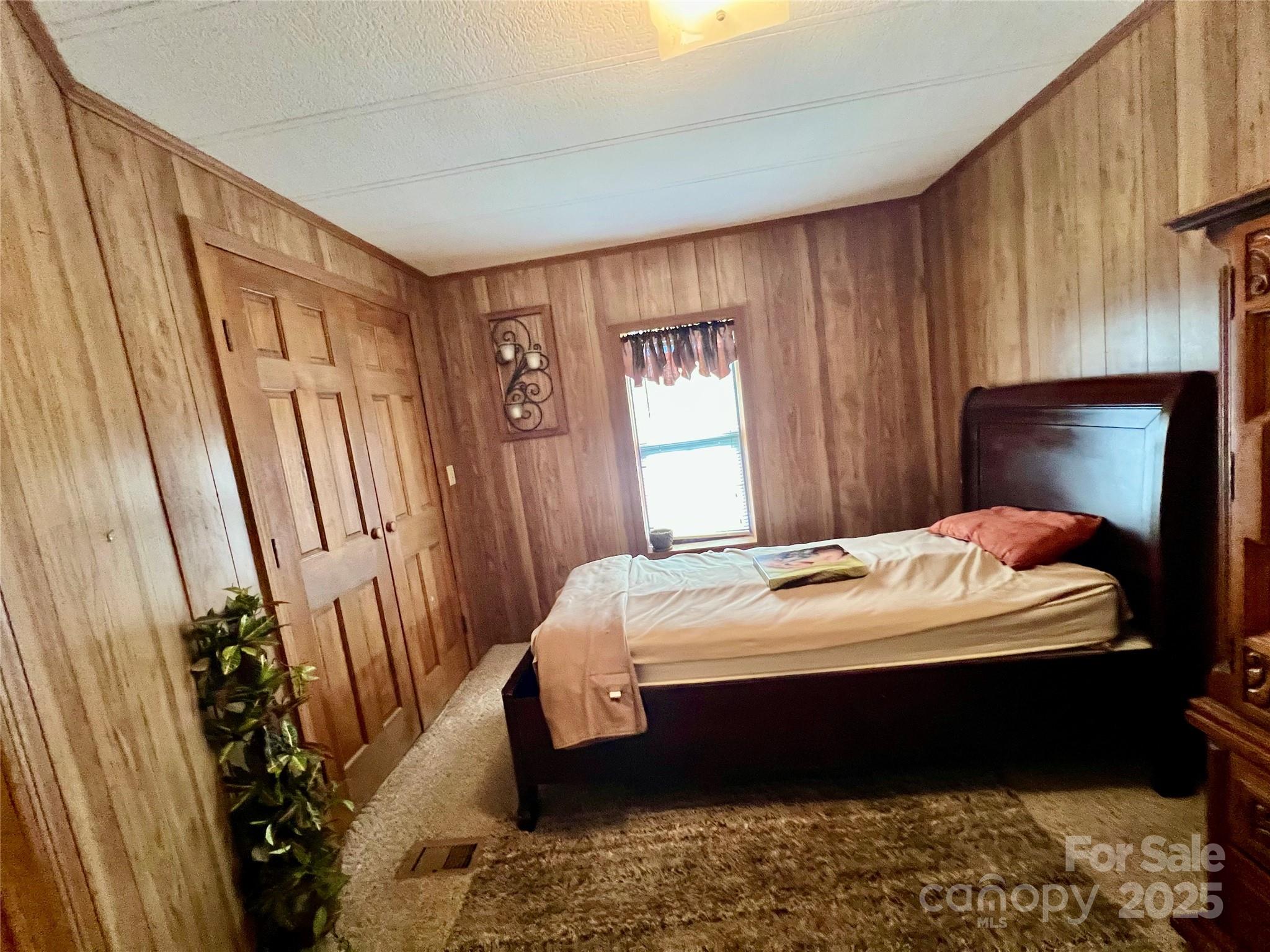 572 Mosteller Drive — Lancaster