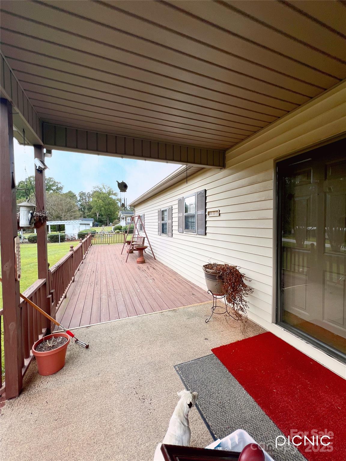 572 Mosteller Drive — Lancaster