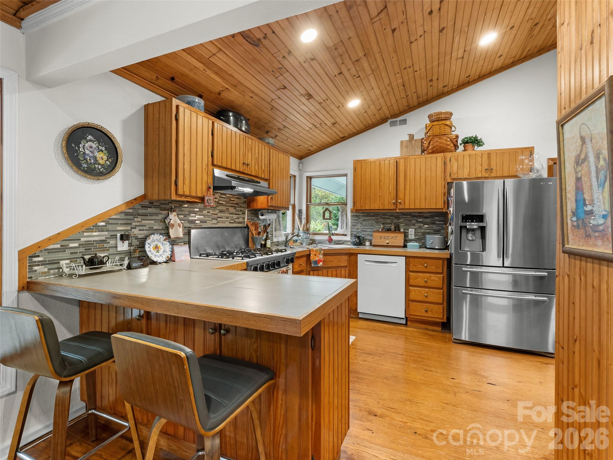 645 W Fork Creek Road — Saluda