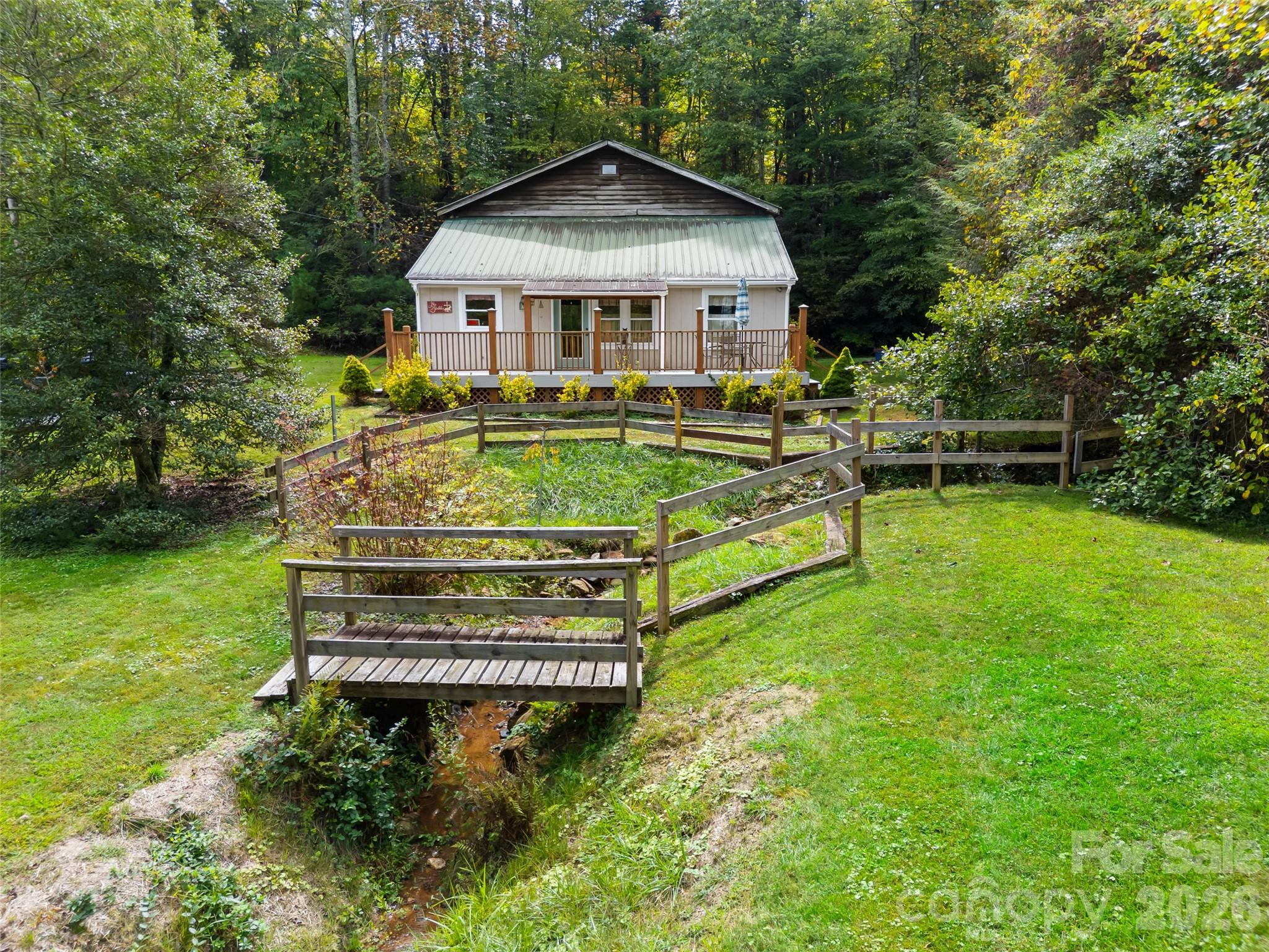 645 W Fork Creek Road — Saluda