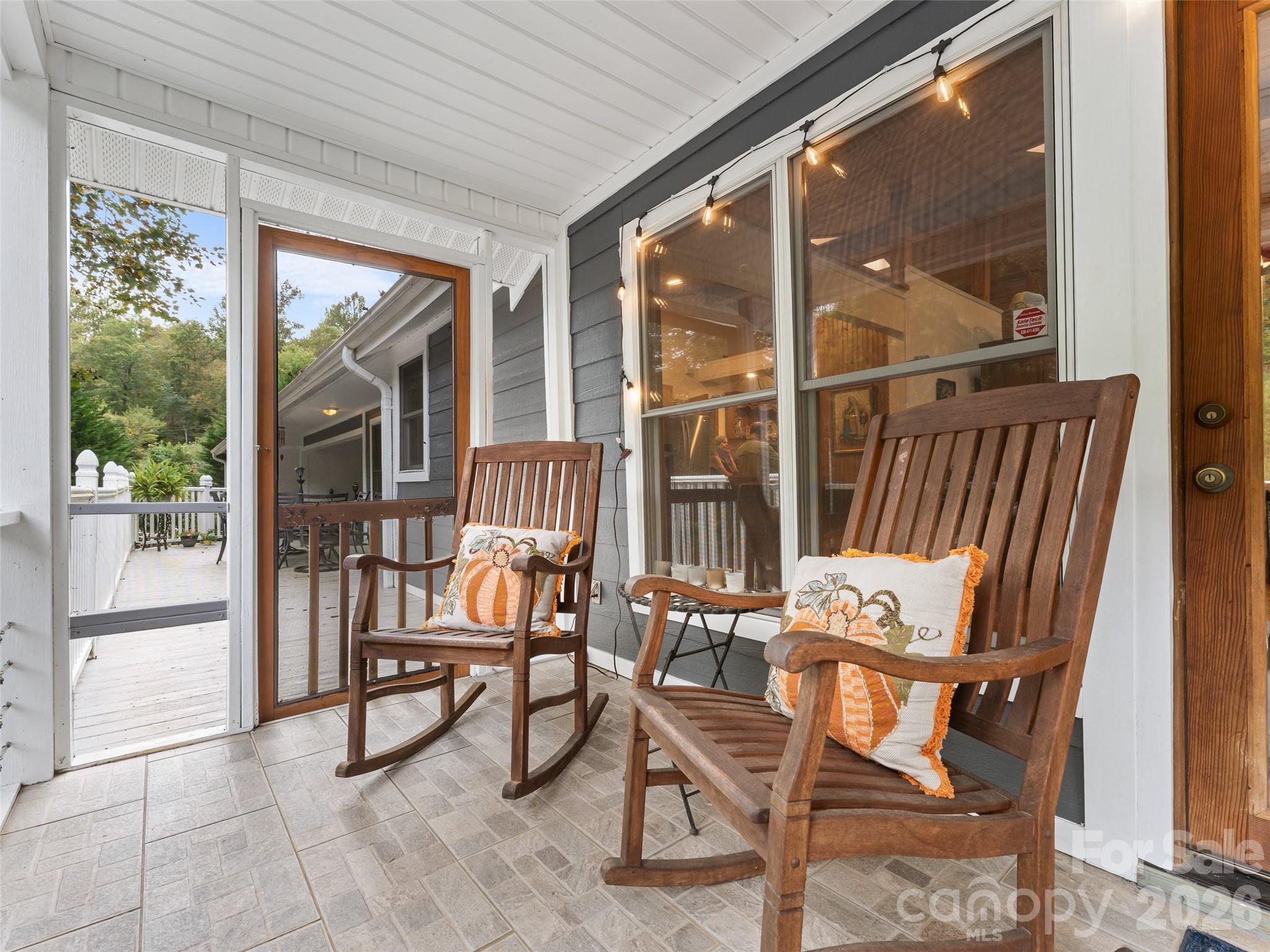 645 W Fork Creek Road — Saluda