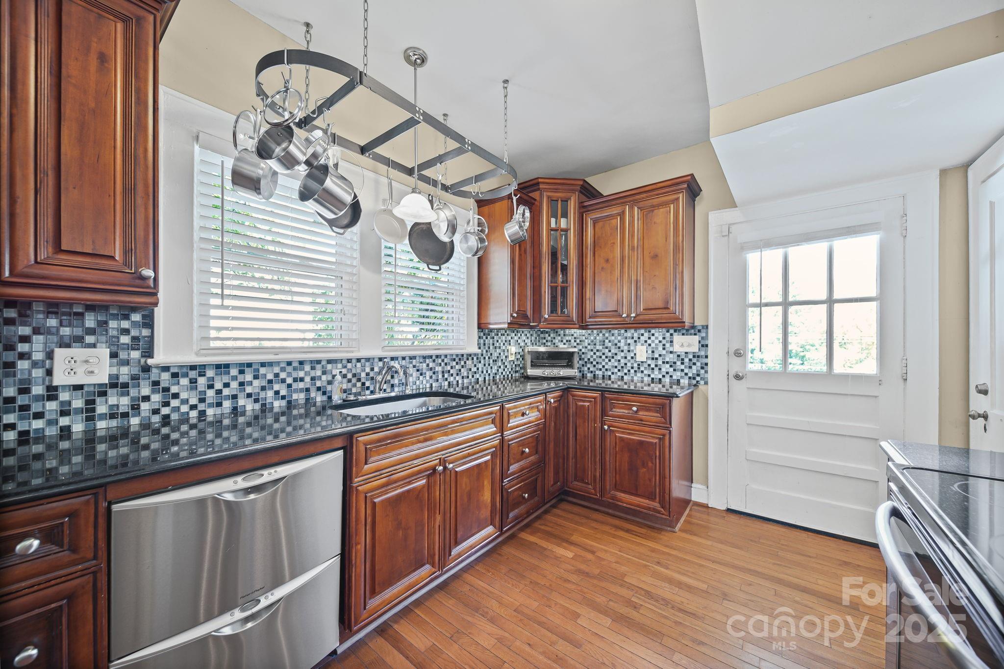 402 Dale Avenue — Gastonia
