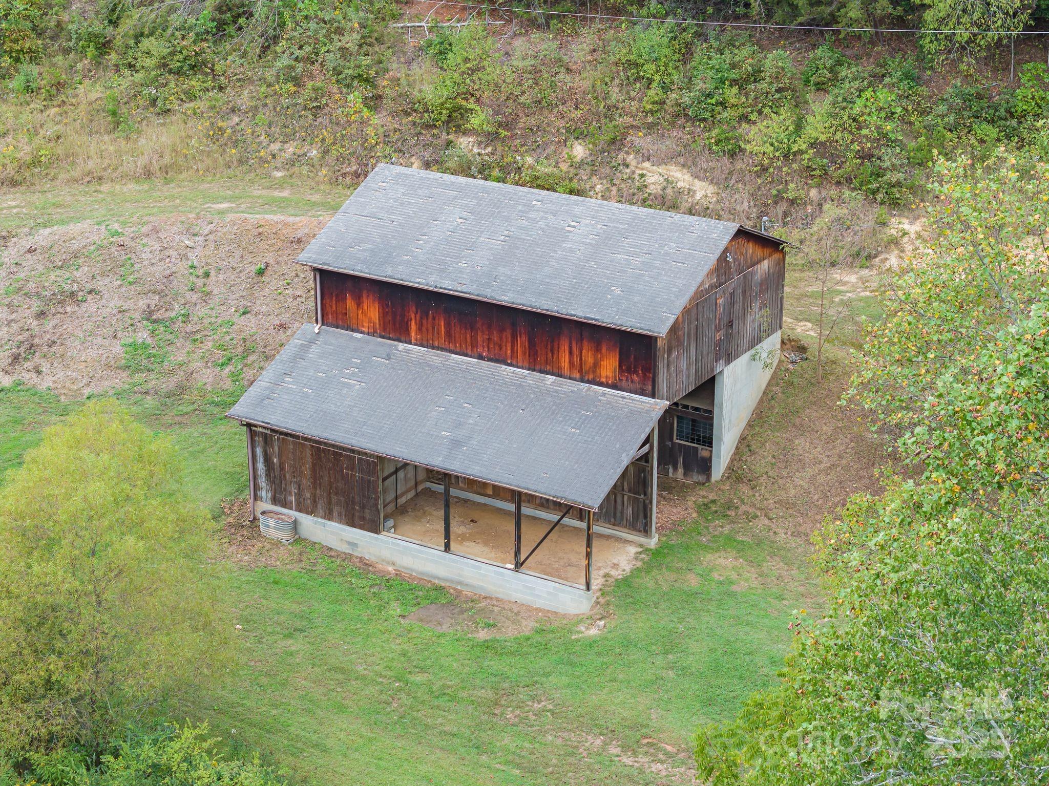 25 Mezzo Cove — Asheville
