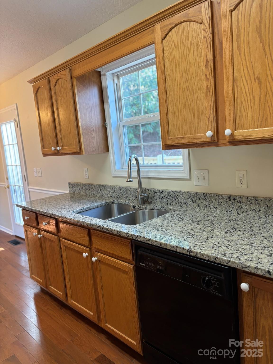 493 Spring Hill Road — Bakersville