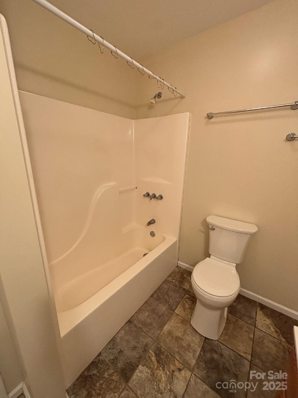 493 Spring Hill Road — Bakersville