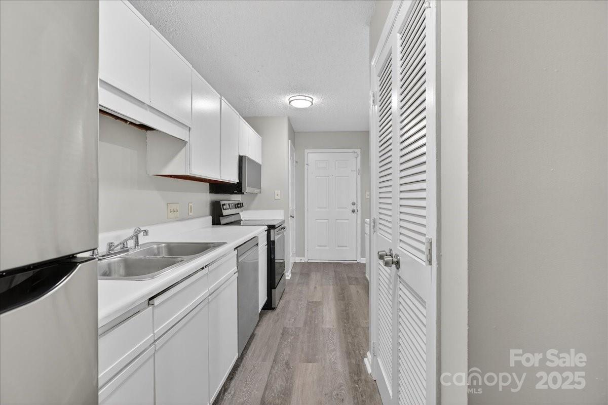 7348 Rose Terrace Court — Charlotte