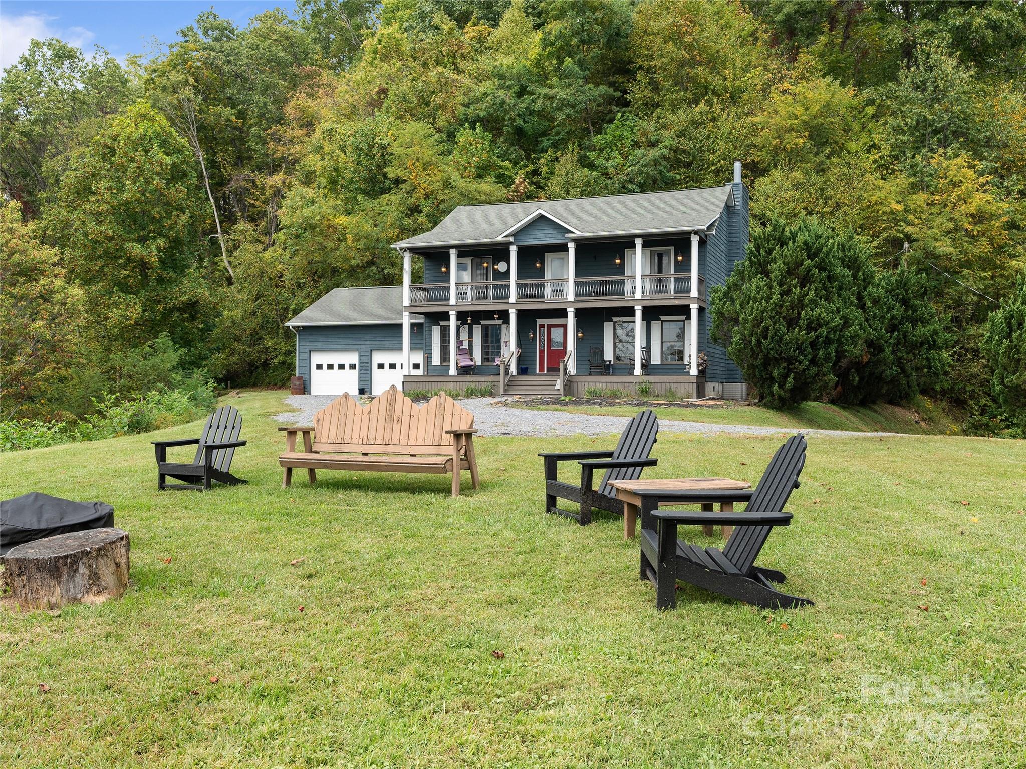 1231 Grandeur Heights — Clyde