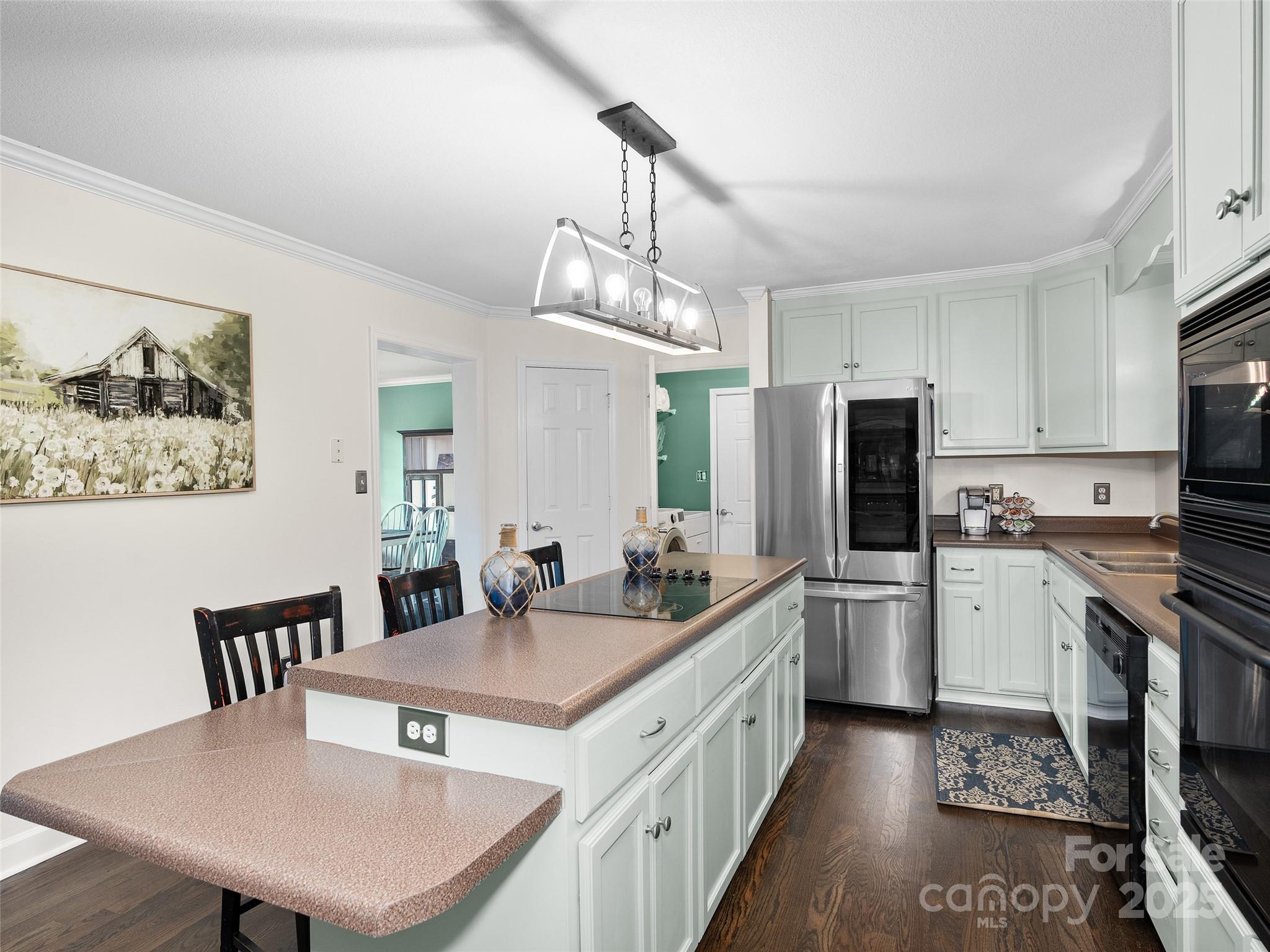 1231 Grandeur Heights — Clyde