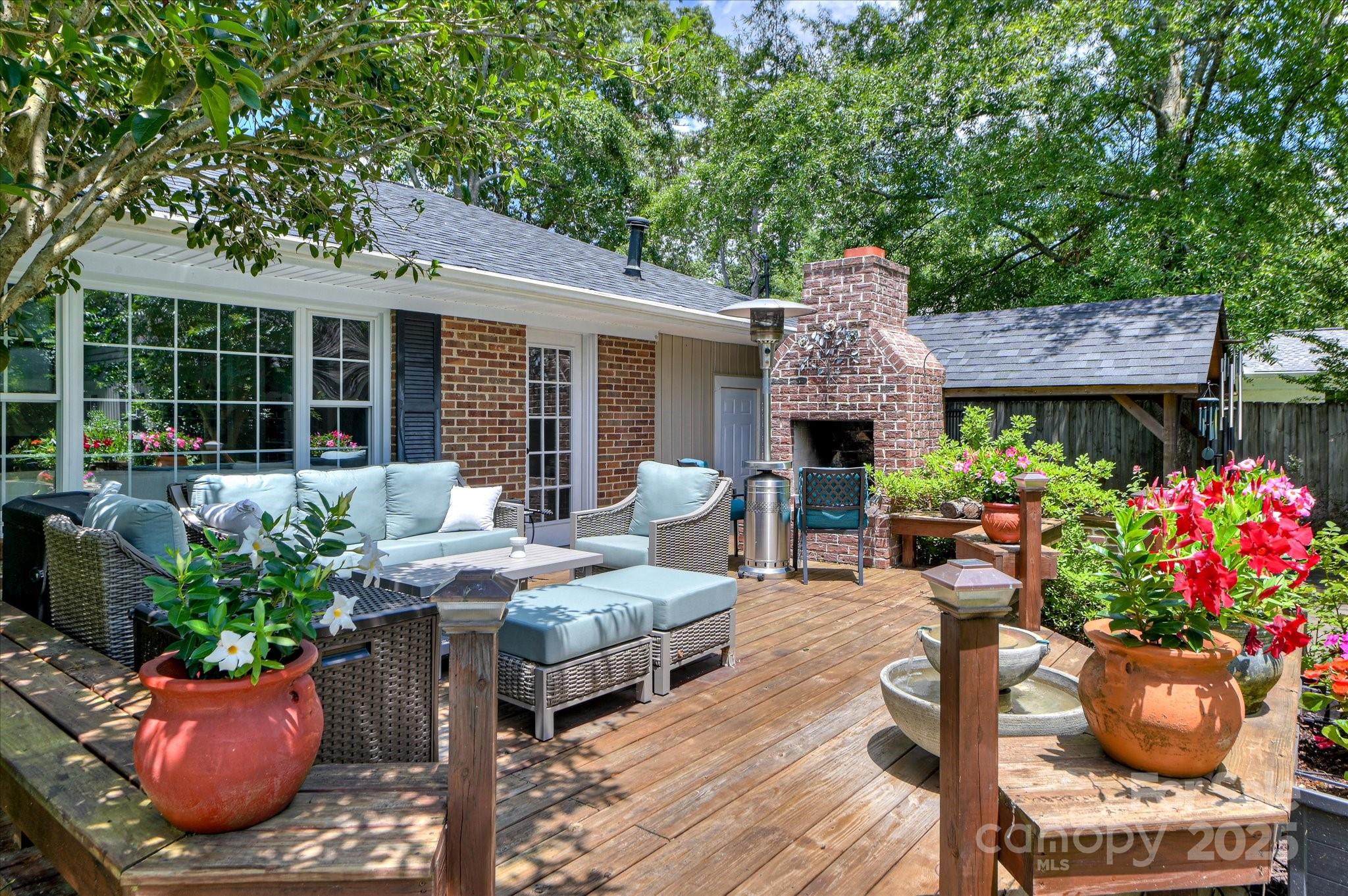 215 Barnard Avenue SE — Aiken