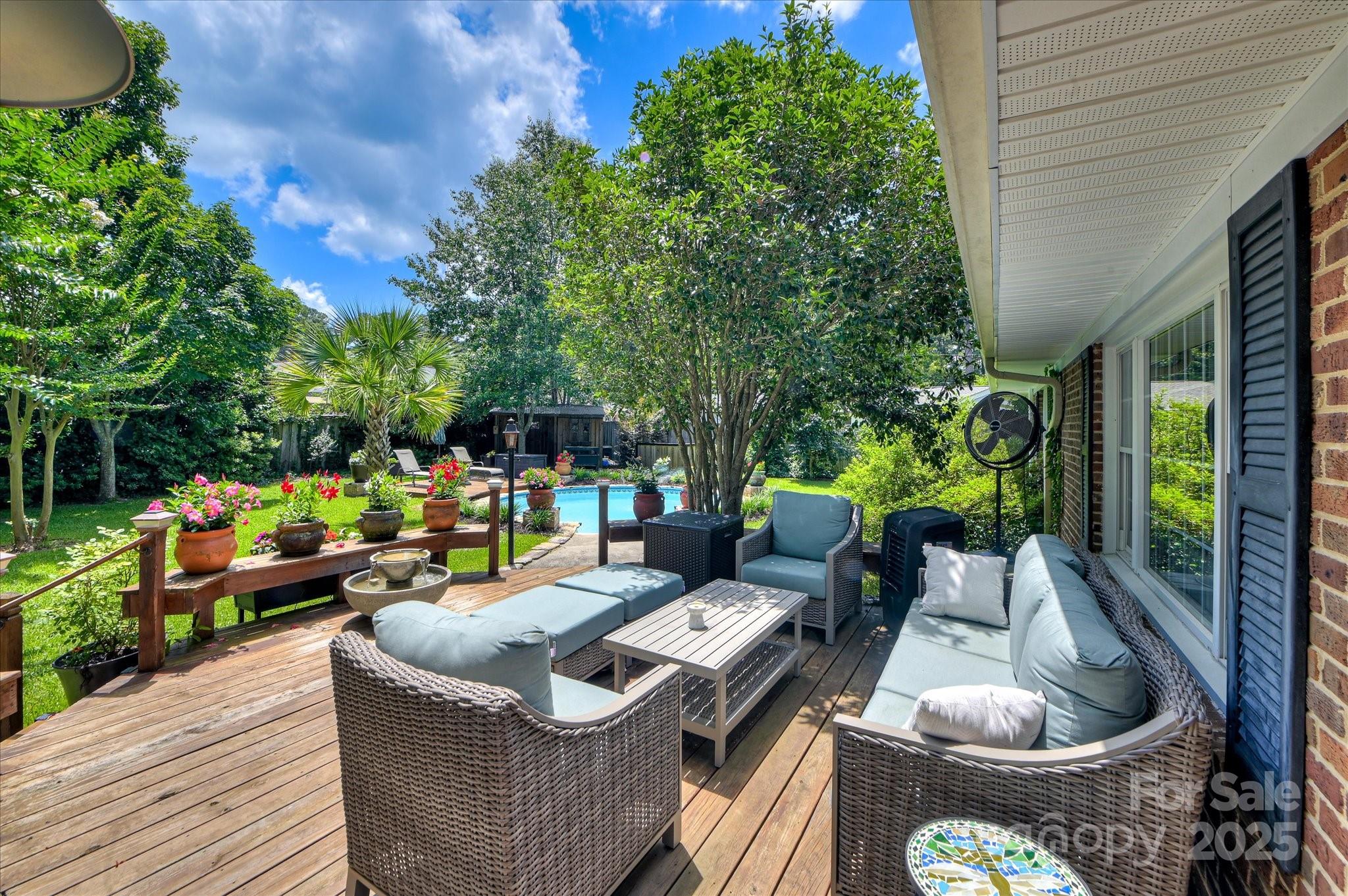 215 Barnard Avenue SE — Aiken