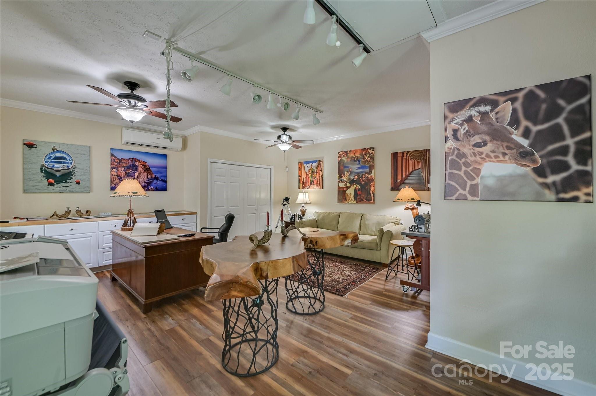 215 Barnard Avenue SE — Aiken