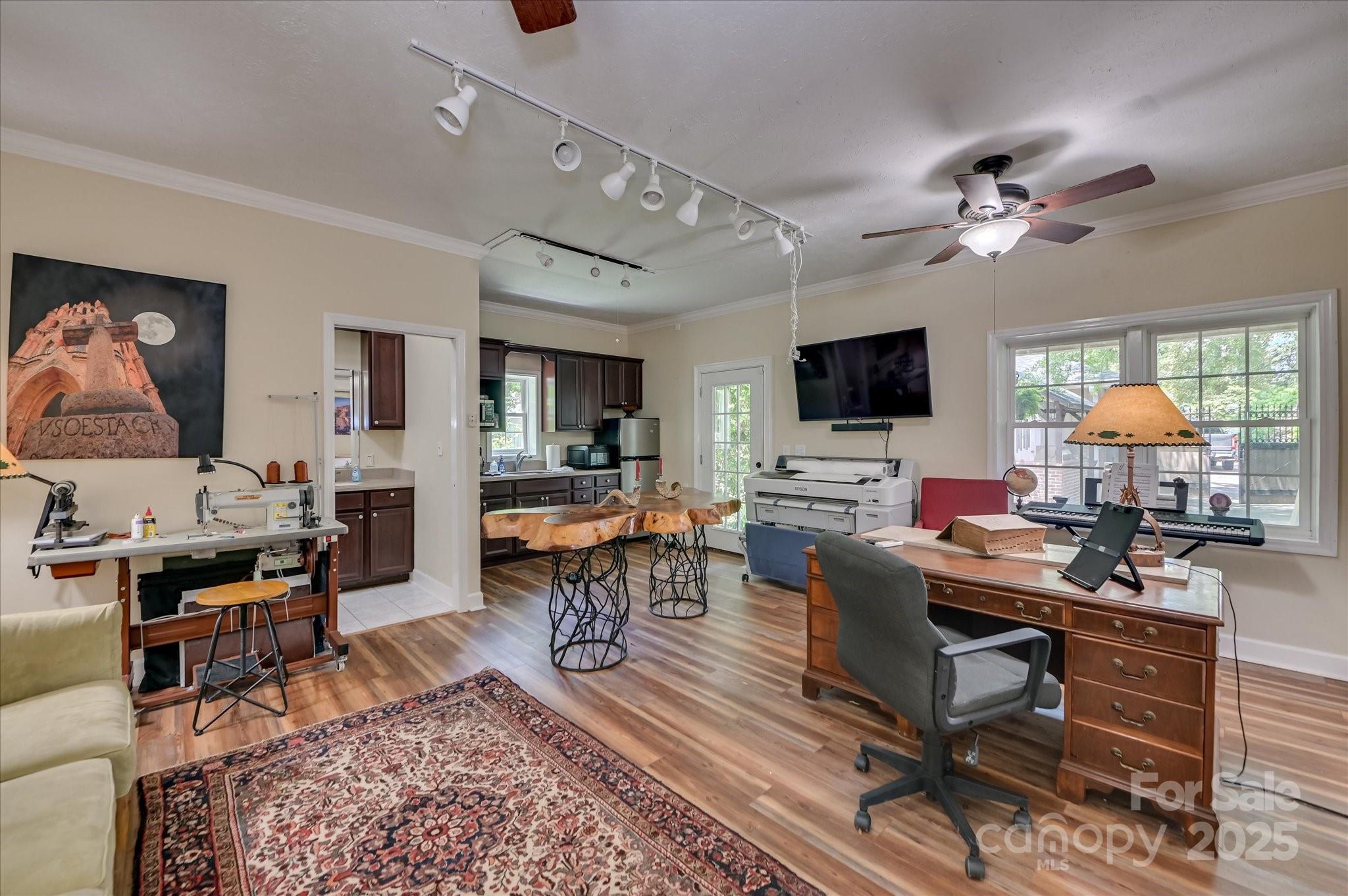 215 Barnard Avenue SE — Aiken