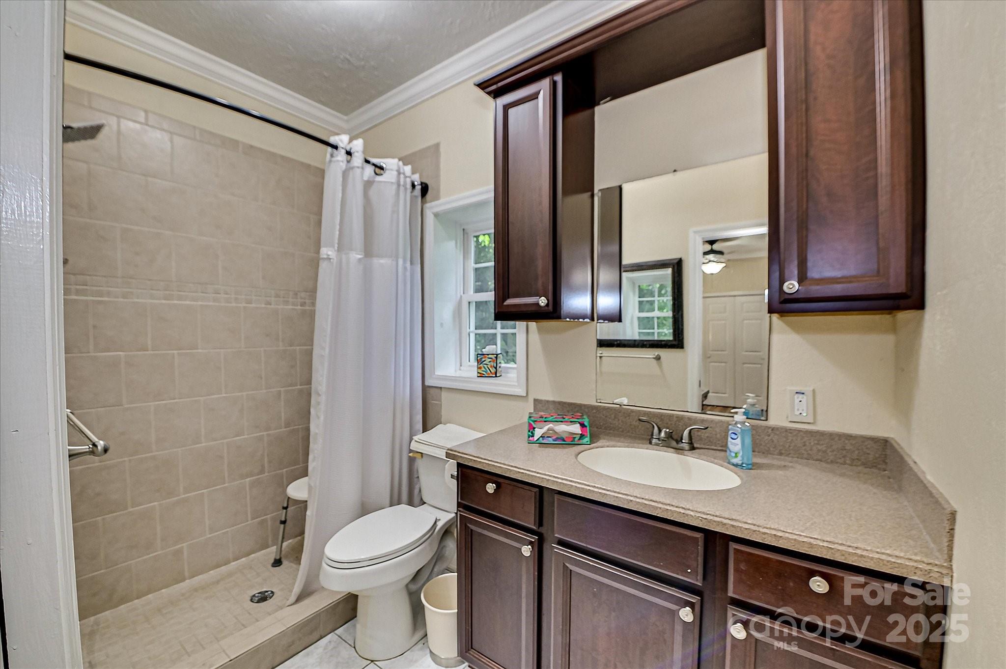 215 Barnard Avenue SE — Aiken