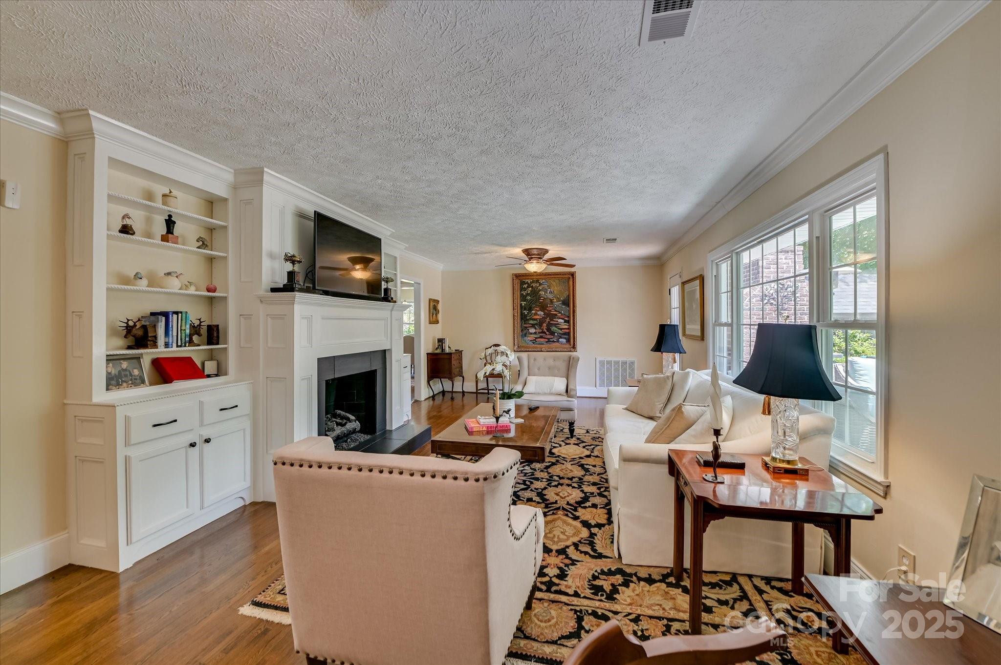 215 Barnard Avenue SE — Aiken