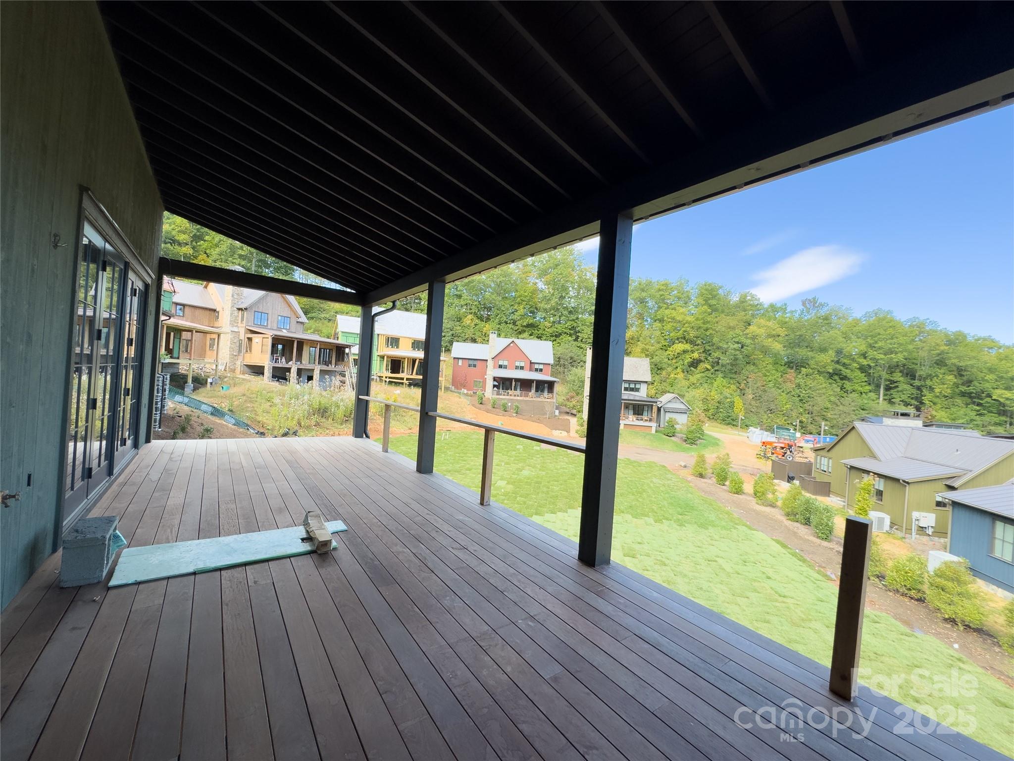 143 Lodestone Drive #418 — Sylva