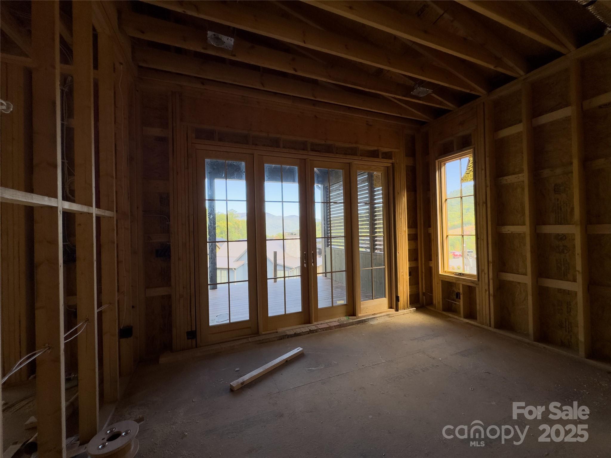 143 Lodestone Drive #418 — Sylva
