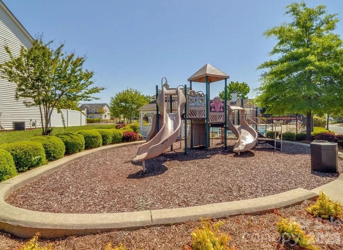 6639 Ruth Ferrell Court — Charlotte