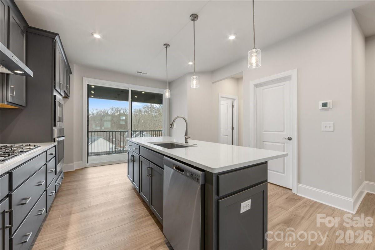 432 Old Town Village Road — Waxhaw