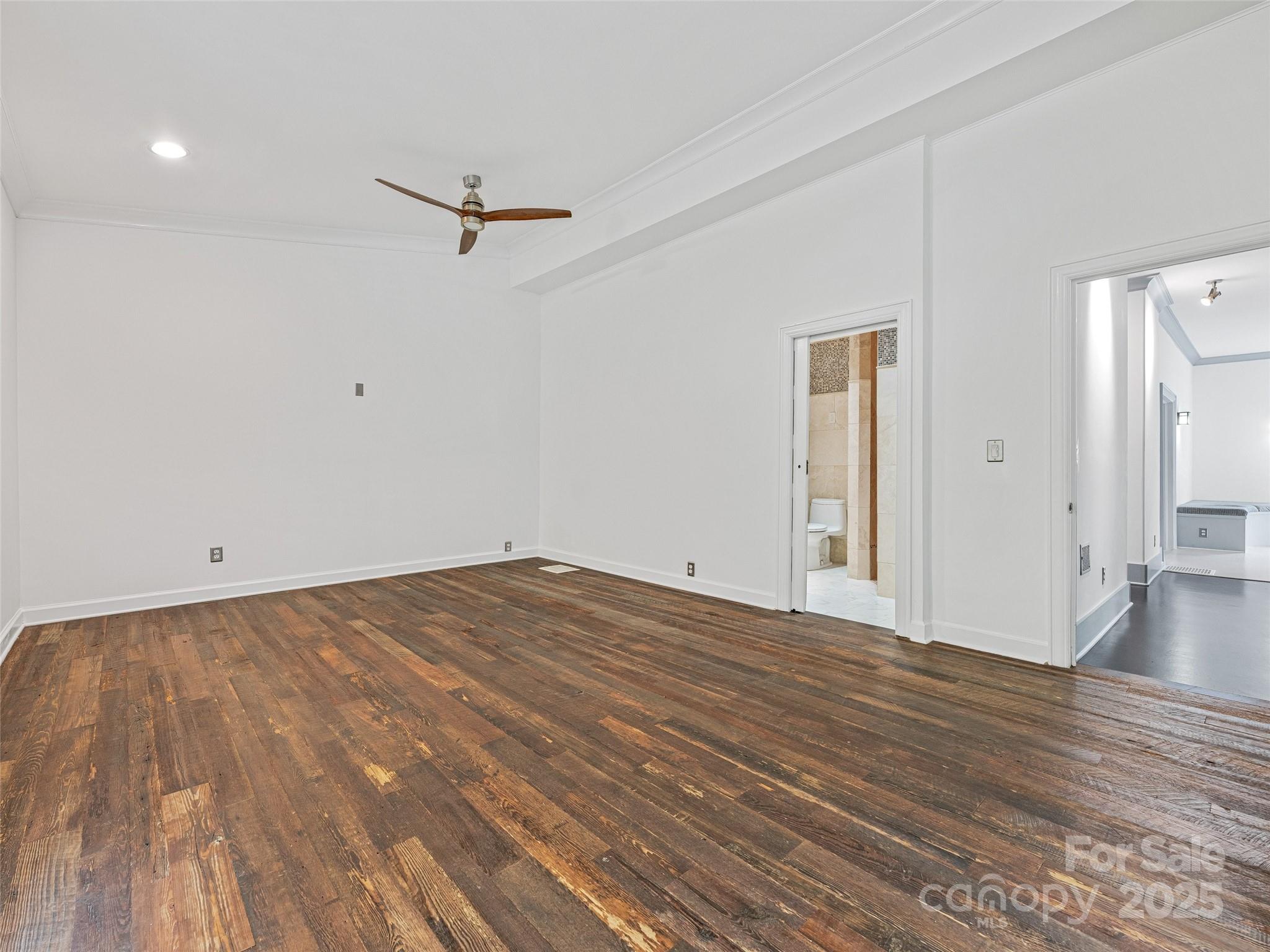 111 Rathfarnham Circle — Asheville