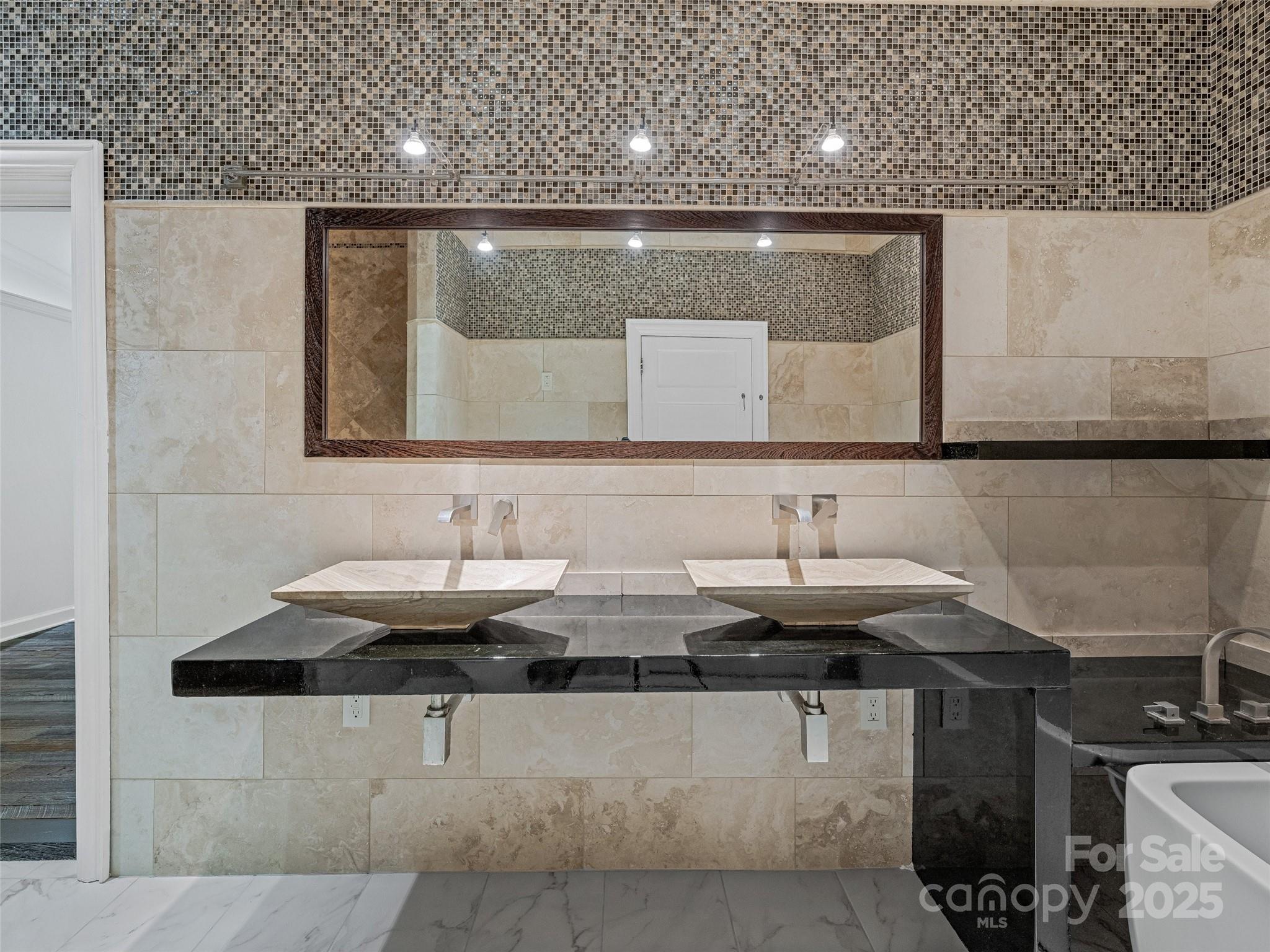 111 Rathfarnham Circle — Asheville