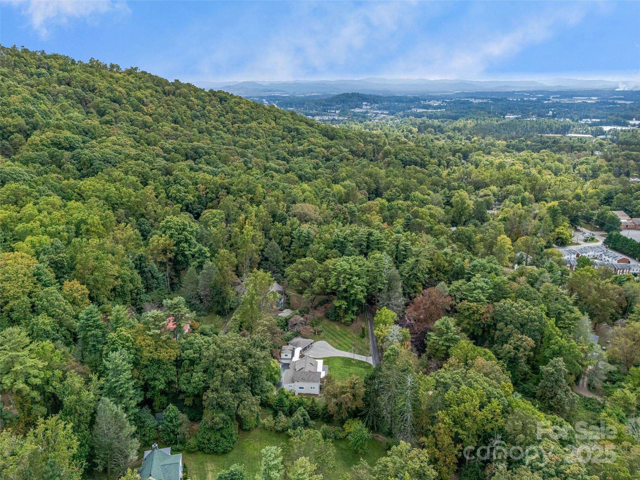 111 Rathfarnham Circle — Asheville