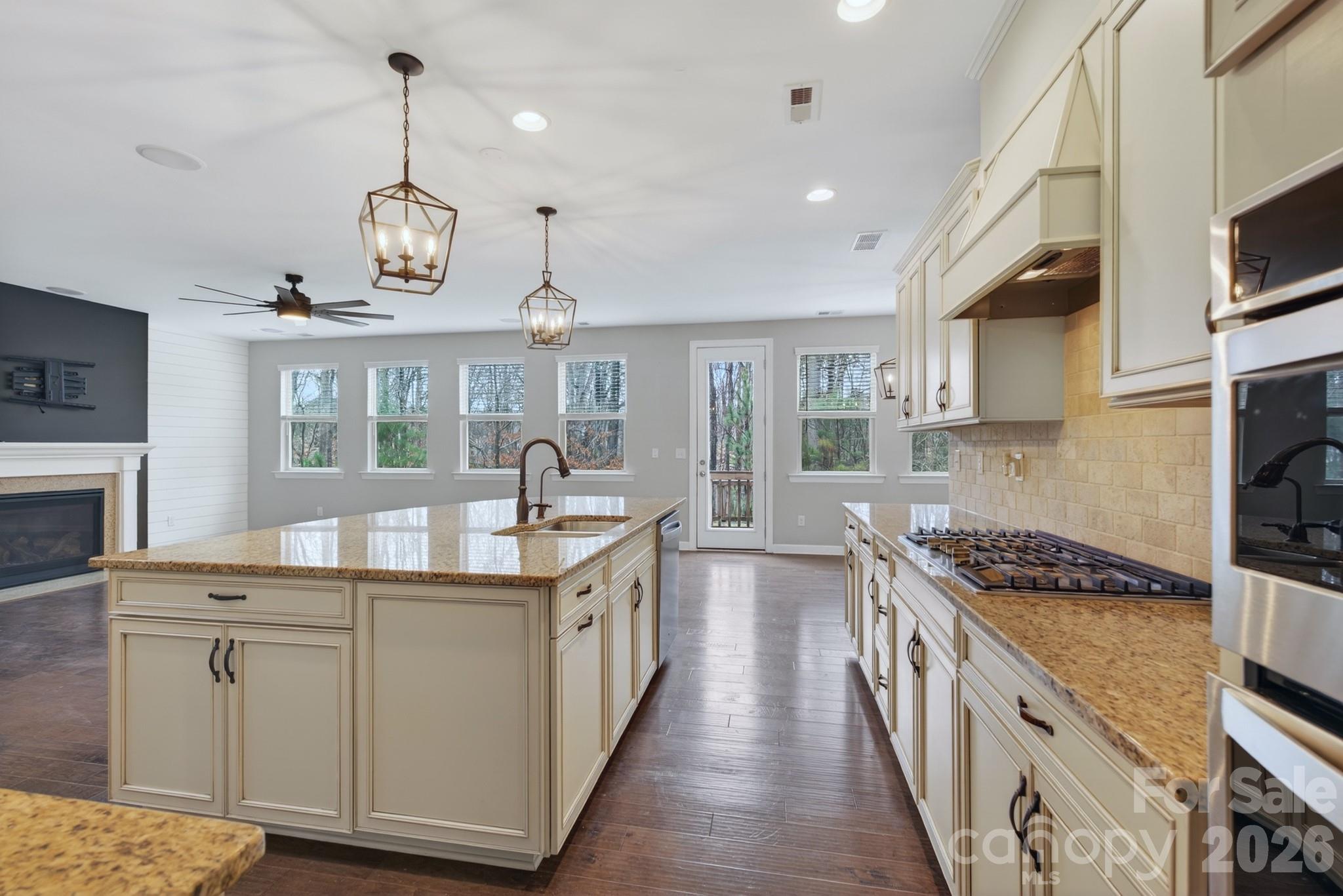 4946 Norman Park Place — Lake Wylie
