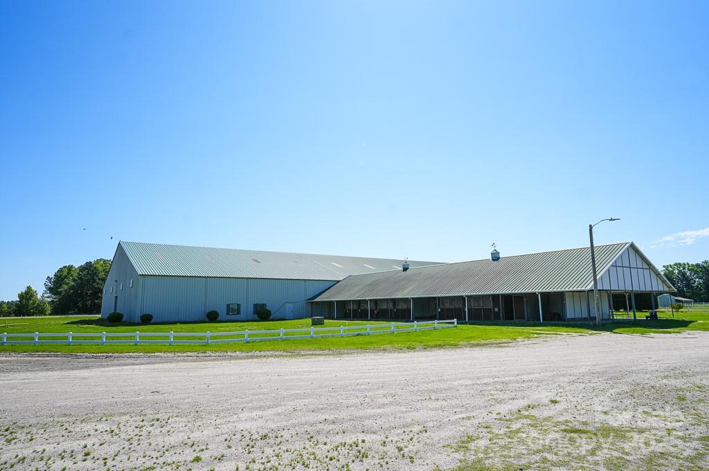 9141 Hasty Road — Laurinburg