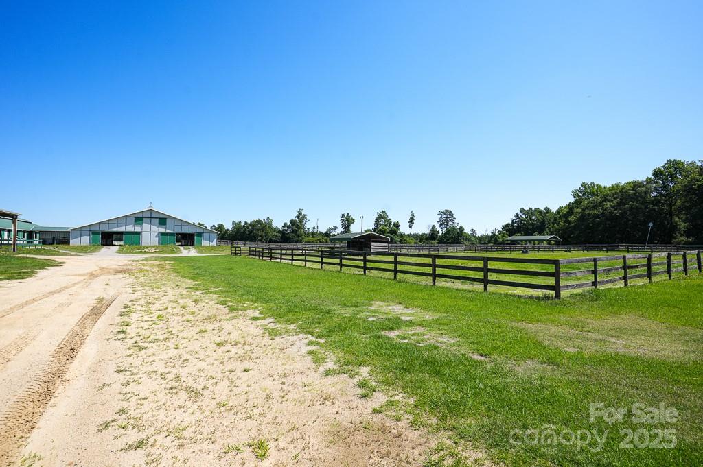 9141 Hasty Road — Laurinburg