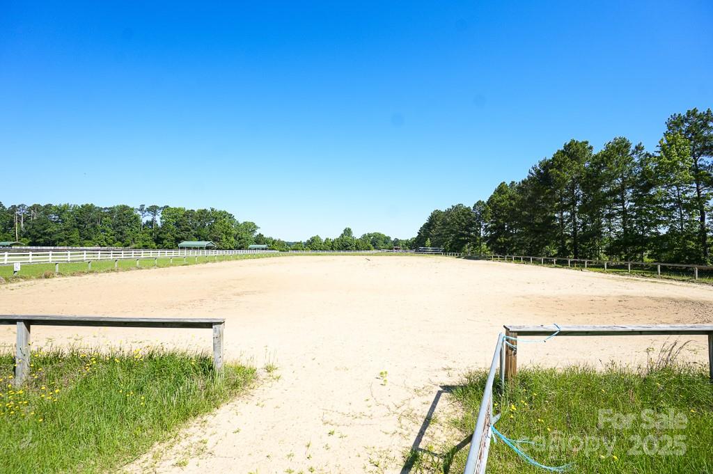 9141 Hasty Road — Laurinburg