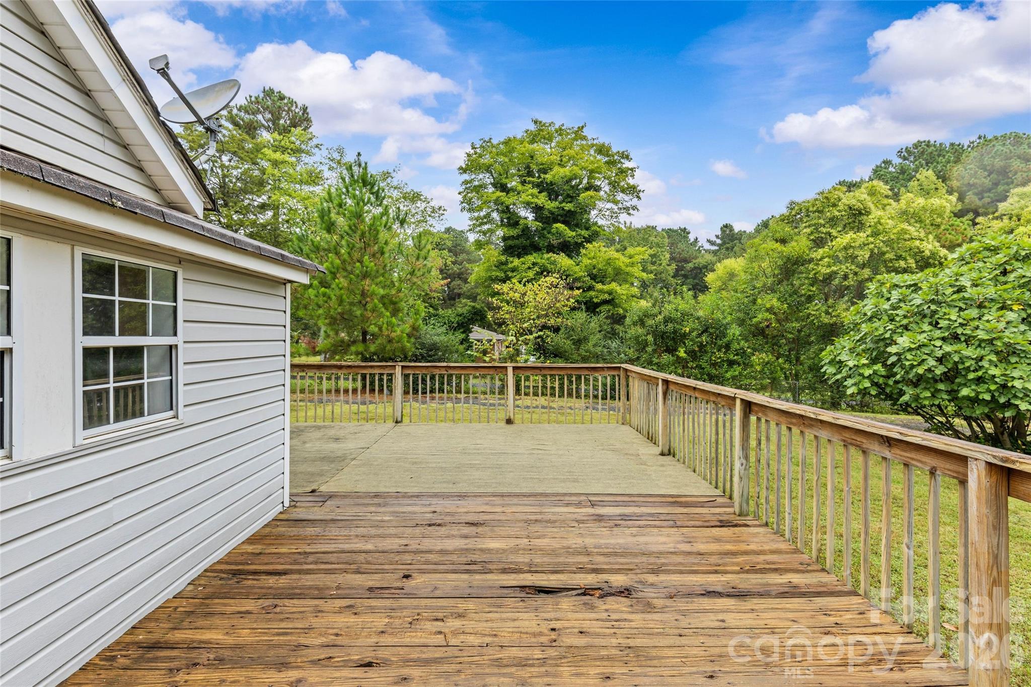 3824 Matthews Mint Hill Road — Matthews