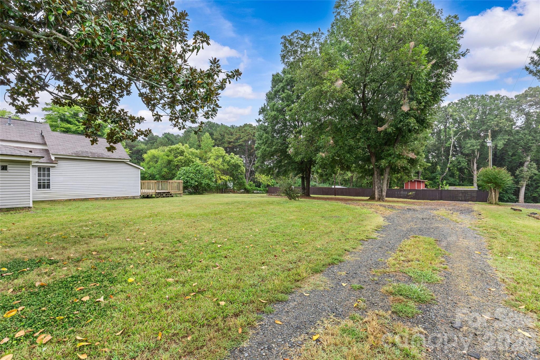 3824 Matthews Mint Hill Road — Matthews