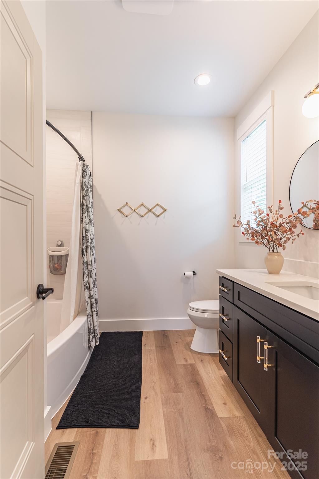 602 Kames Court NW — Conover