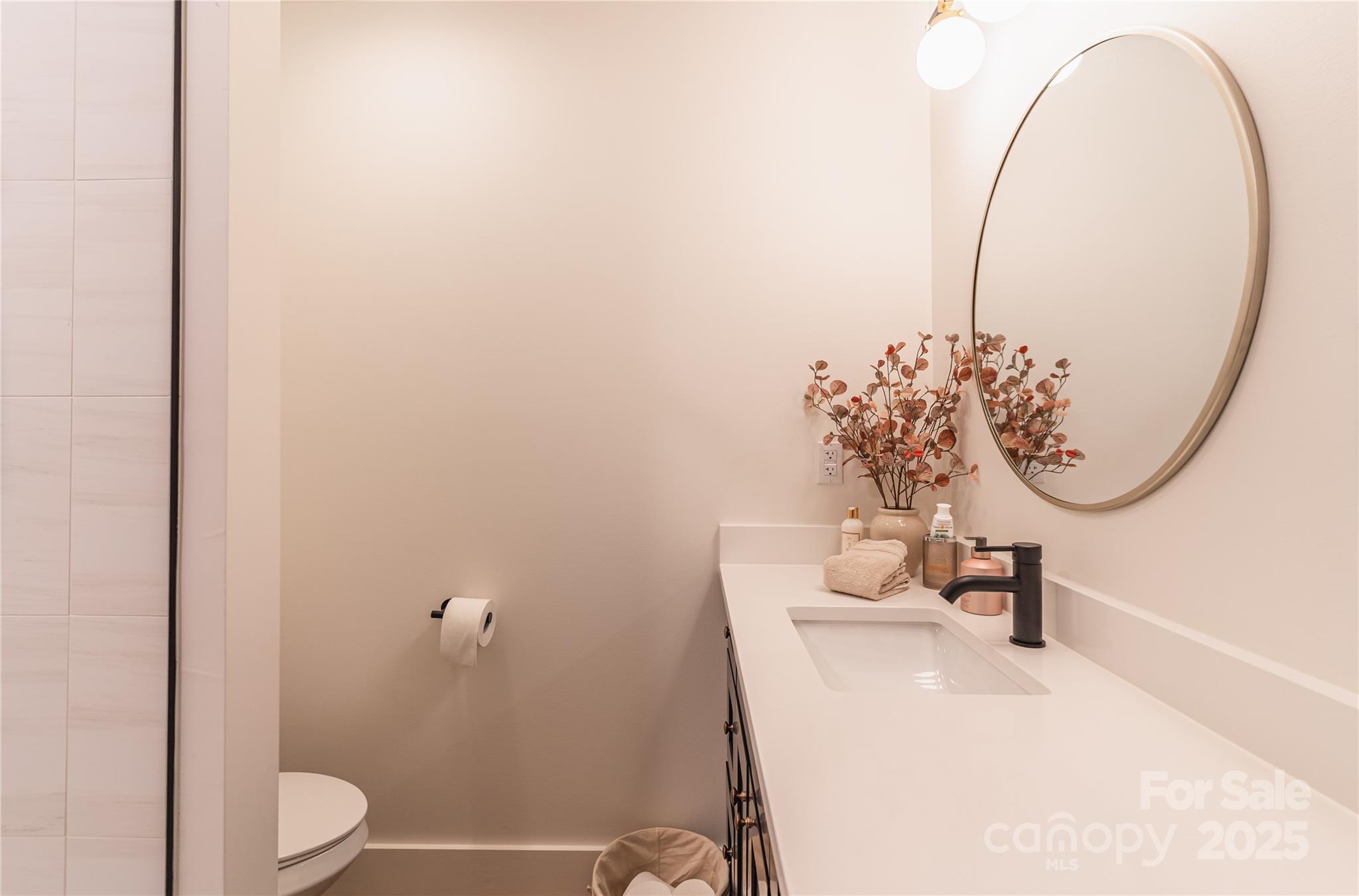 602 Kames Court NW — Conover