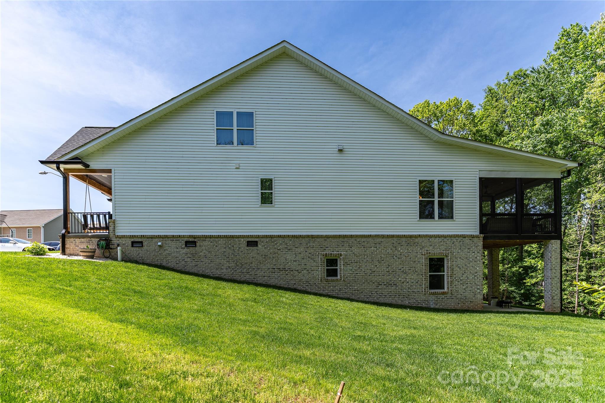 602 Kames Court NW — Conover