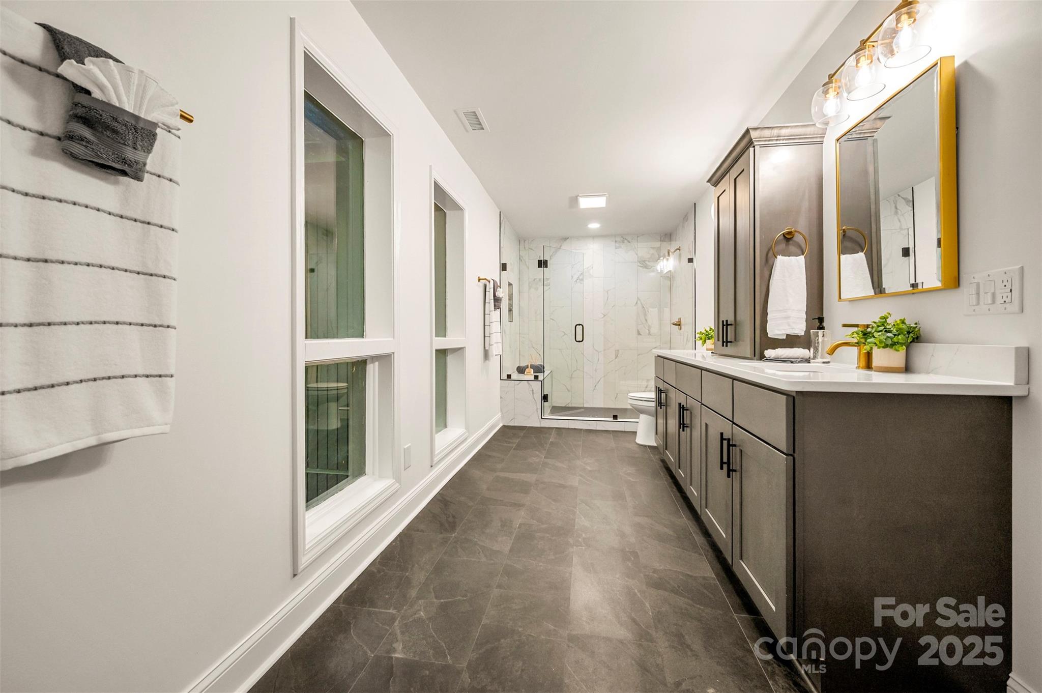 160 Lasae Lane — Tryon