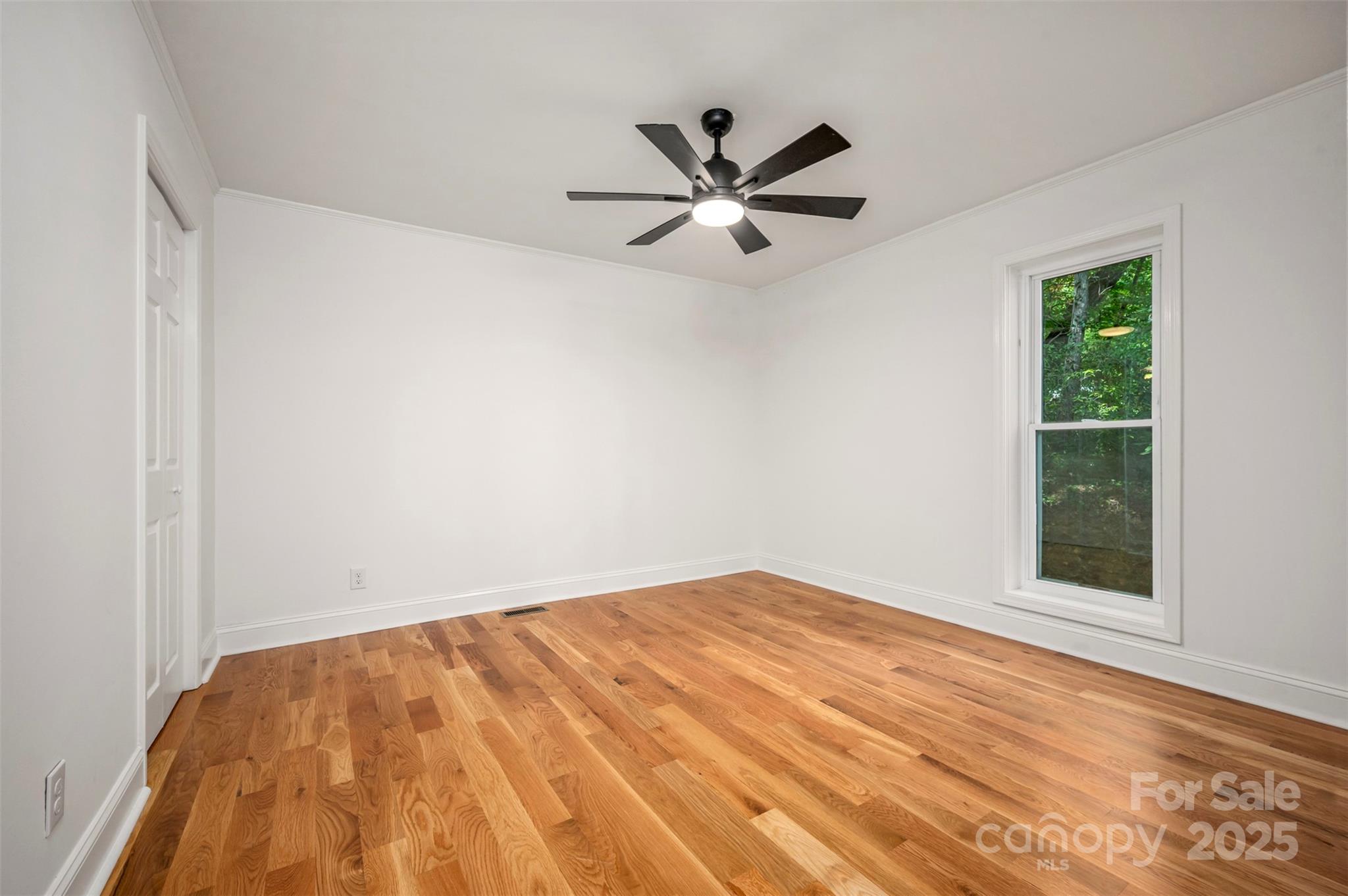 160 Lasae Lane — Tryon