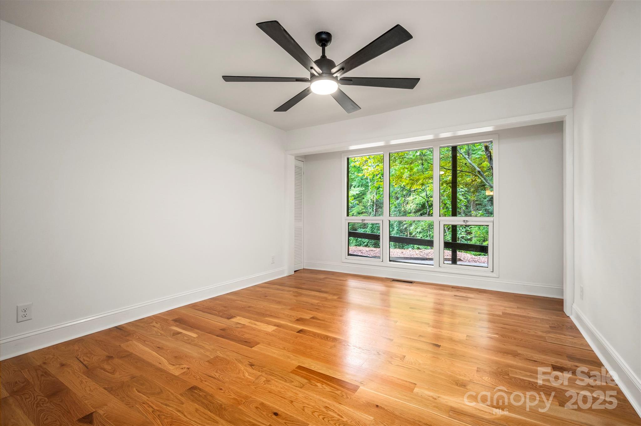 160 Lasae Lane — Tryon
