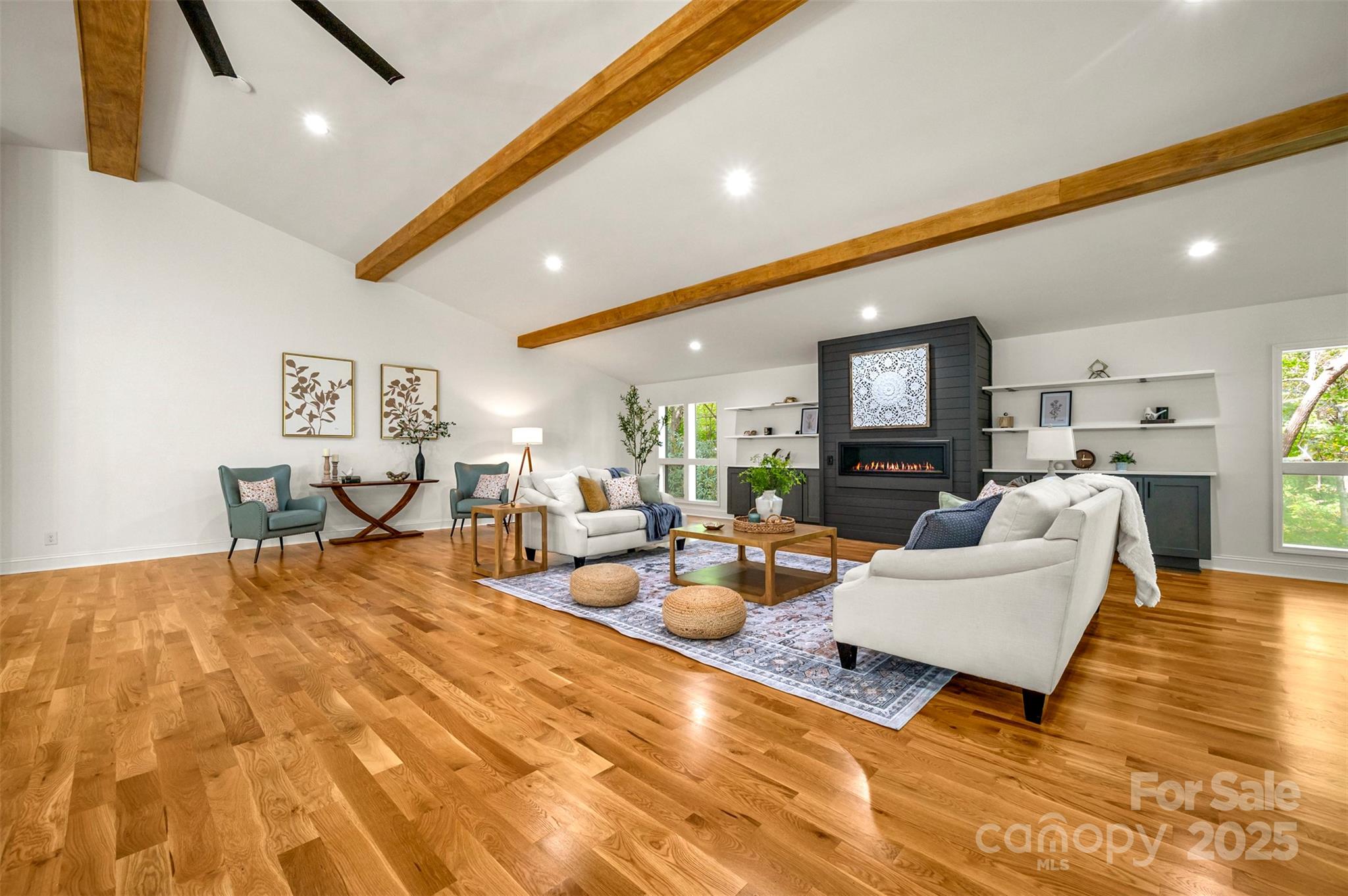 160 Lasae Lane — Tryon