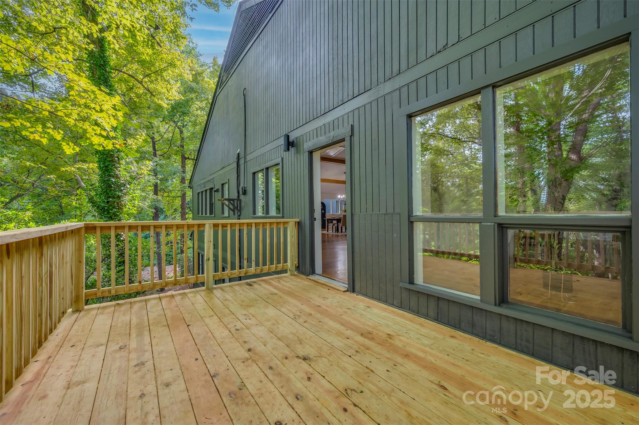 160 Lasae Lane — Tryon