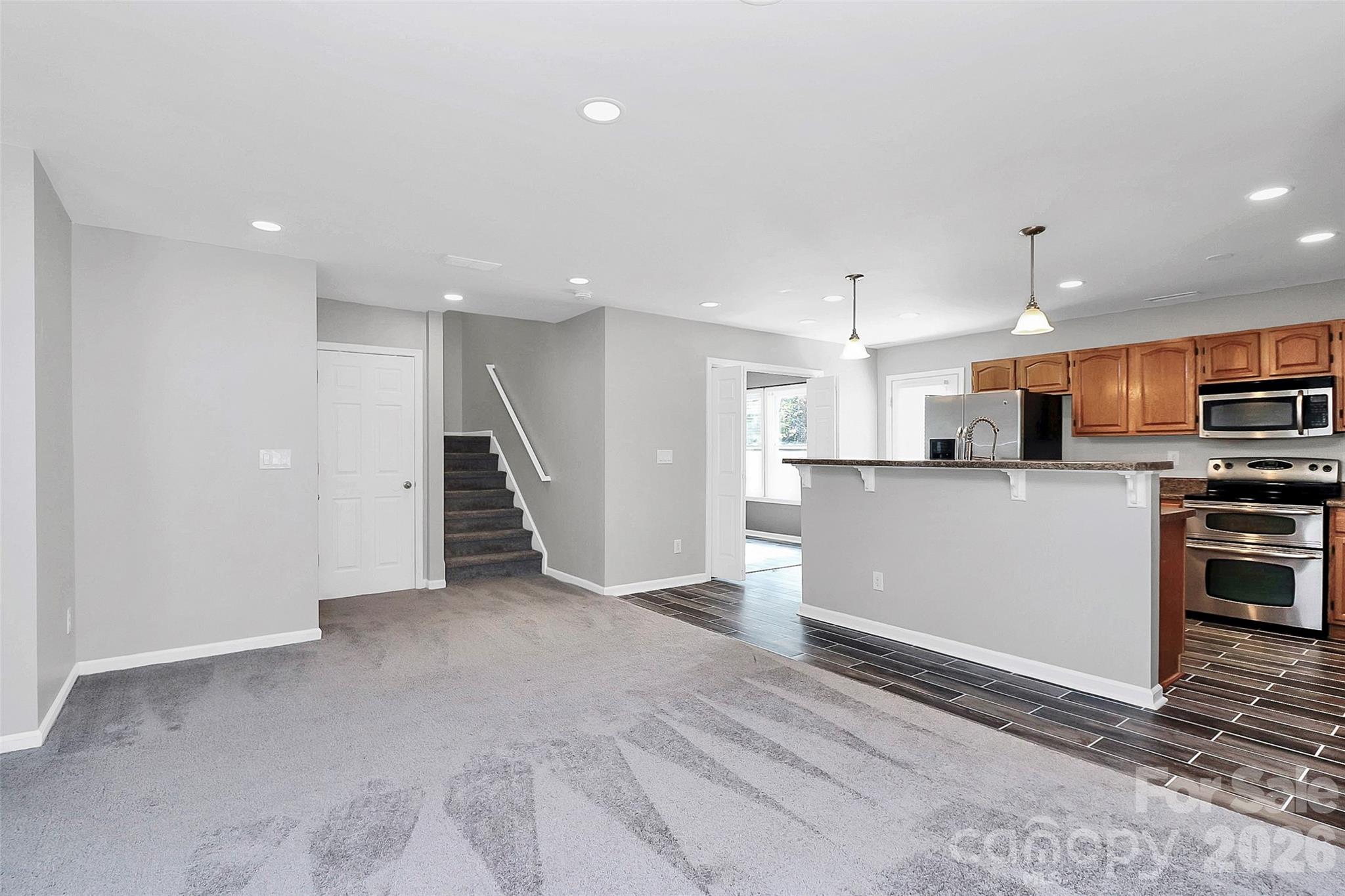 15705 Lakepoint Forest Drive — Charlotte