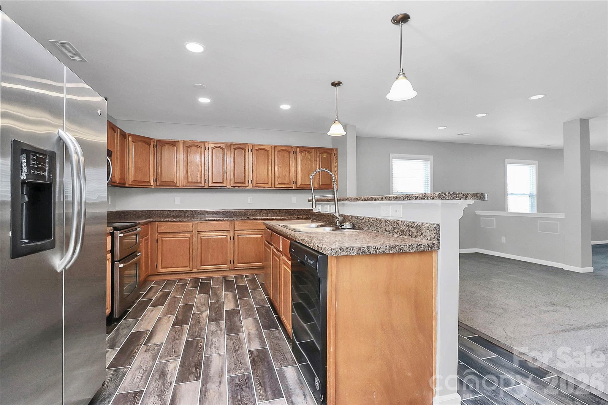 15705 Lakepoint Forest Drive — Charlotte